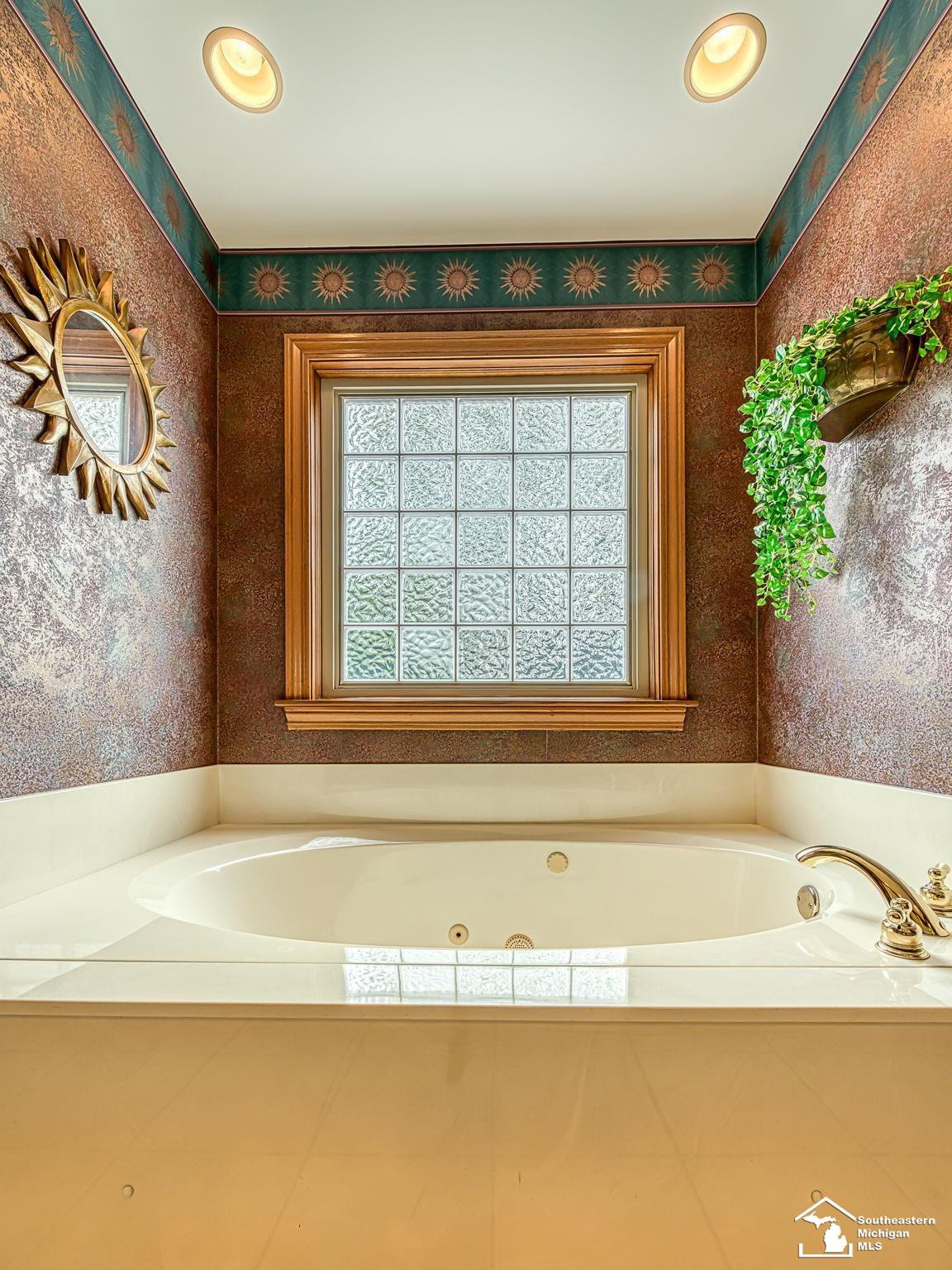 5535 E Dartmoor Drive, Monroe, MI 48161 — Photo 22