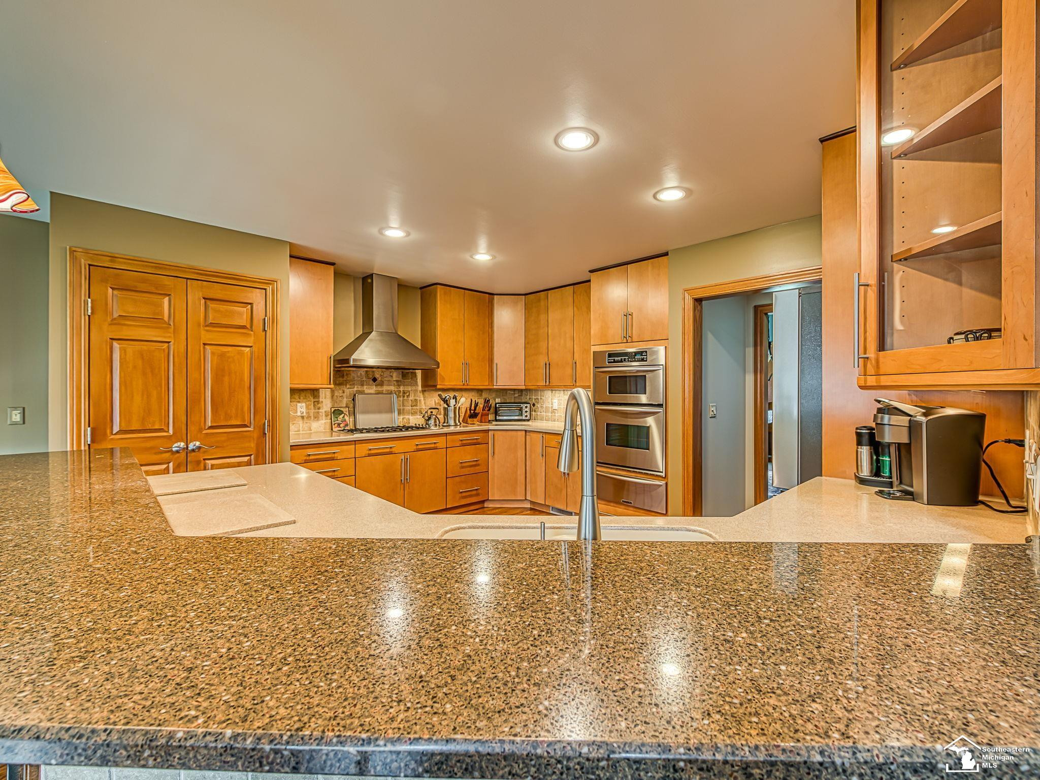 5535 E Dartmoor Drive, Monroe, MI 48161 — Photo 39