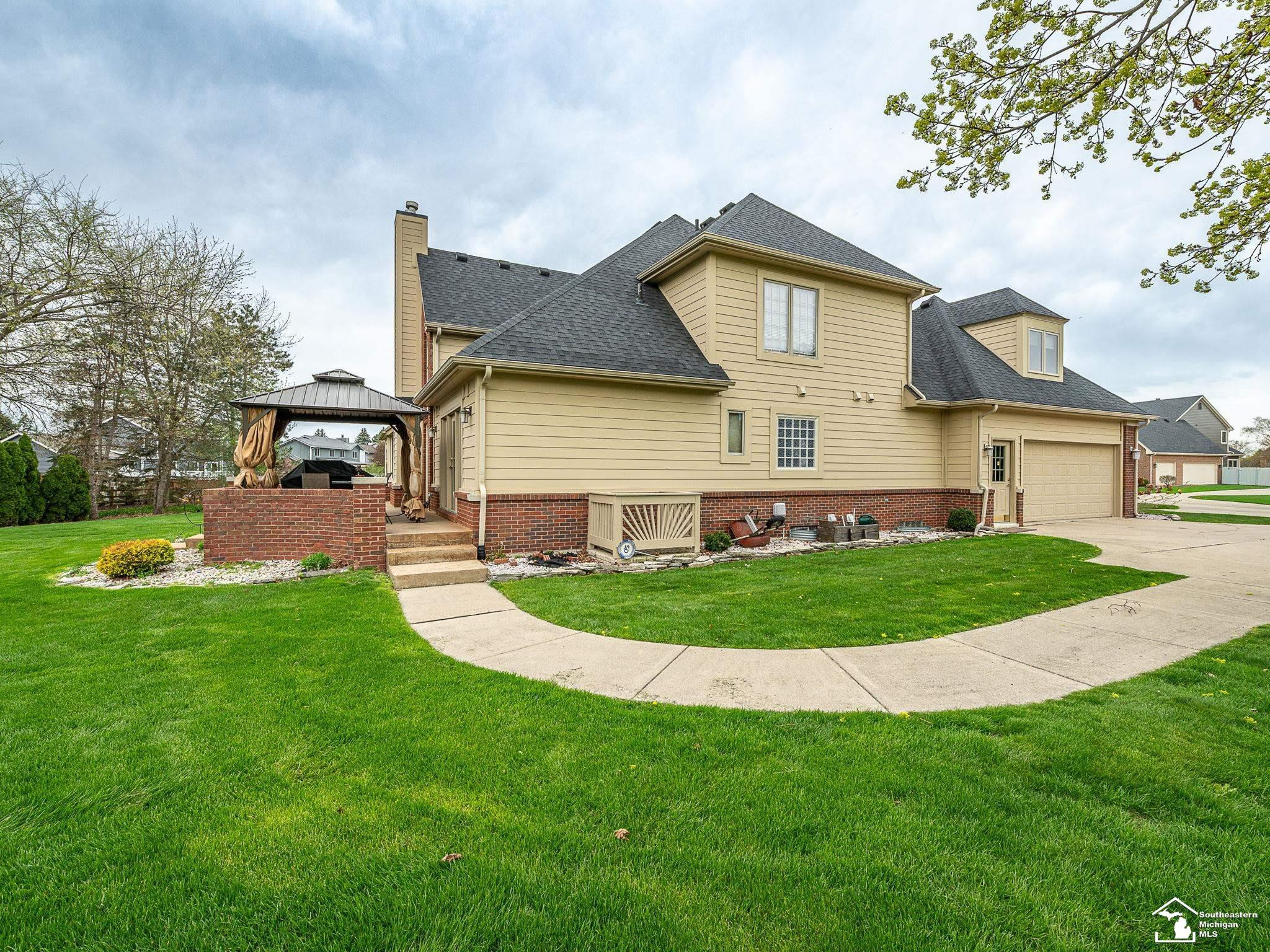 5535 E Dartmoor Drive, Monroe, MI 48161 — Photo 48