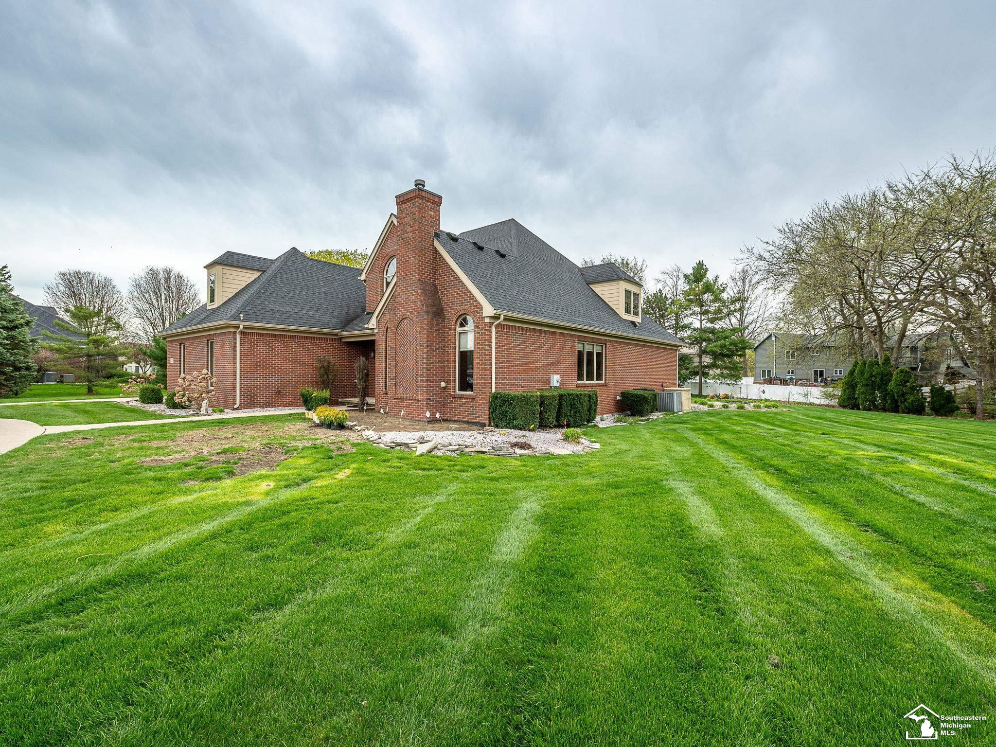 5535 E Dartmoor Drive, Monroe, MI 48161 — Photo 51