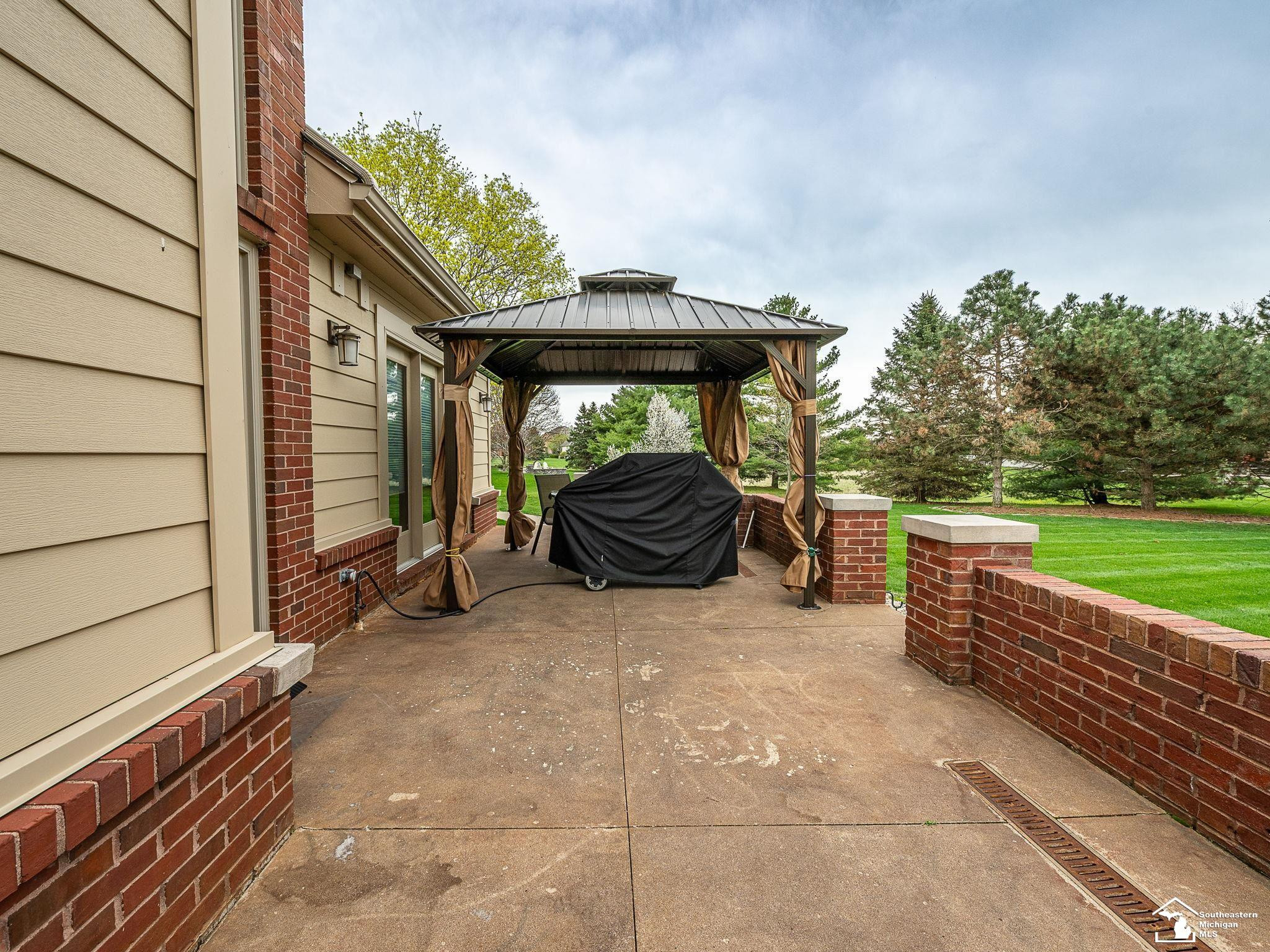 5535 E Dartmoor Drive, Monroe, MI 48161 — Photo 53
