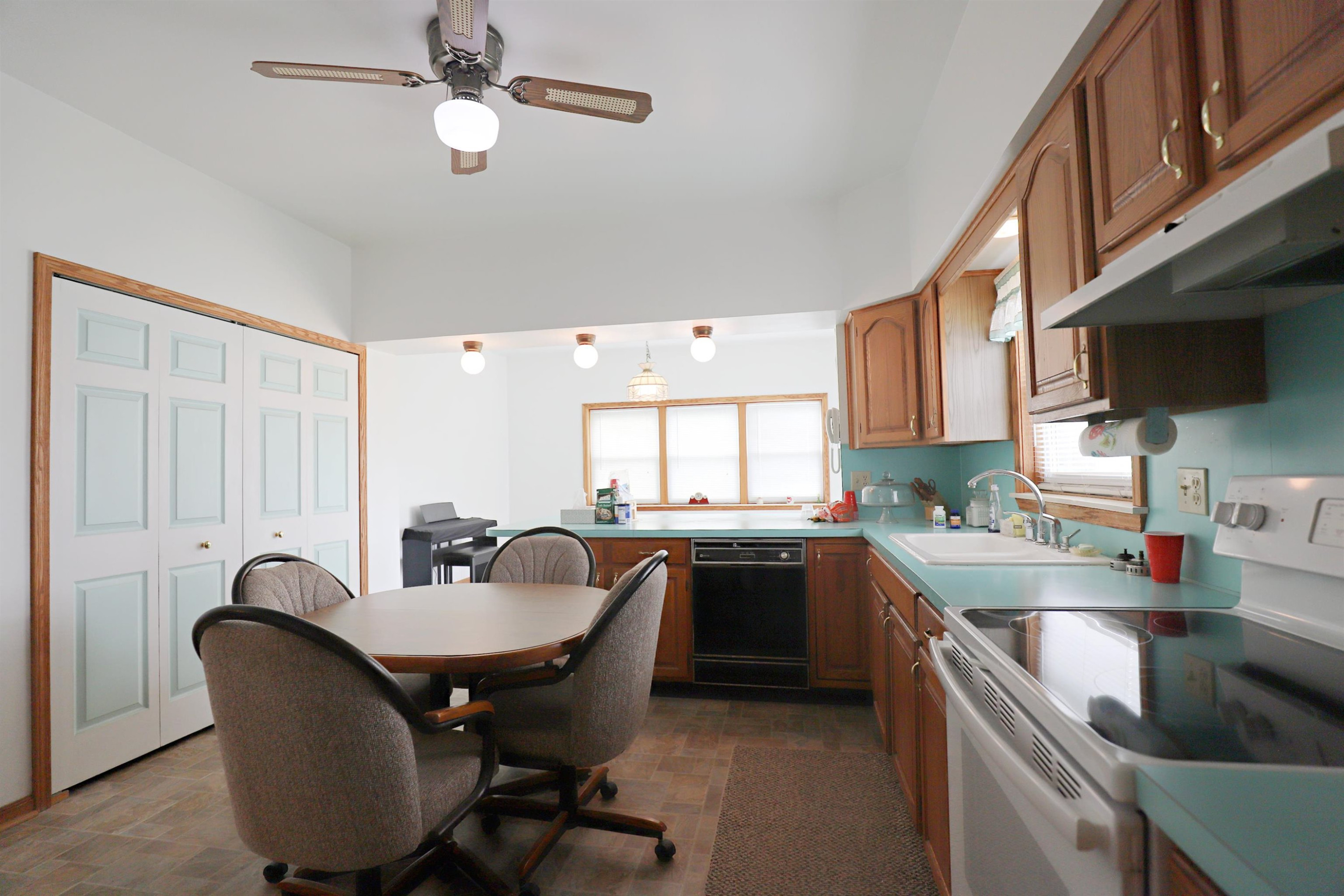 312 S Brady Street, Corunna, MI 48817 — Photo 10
