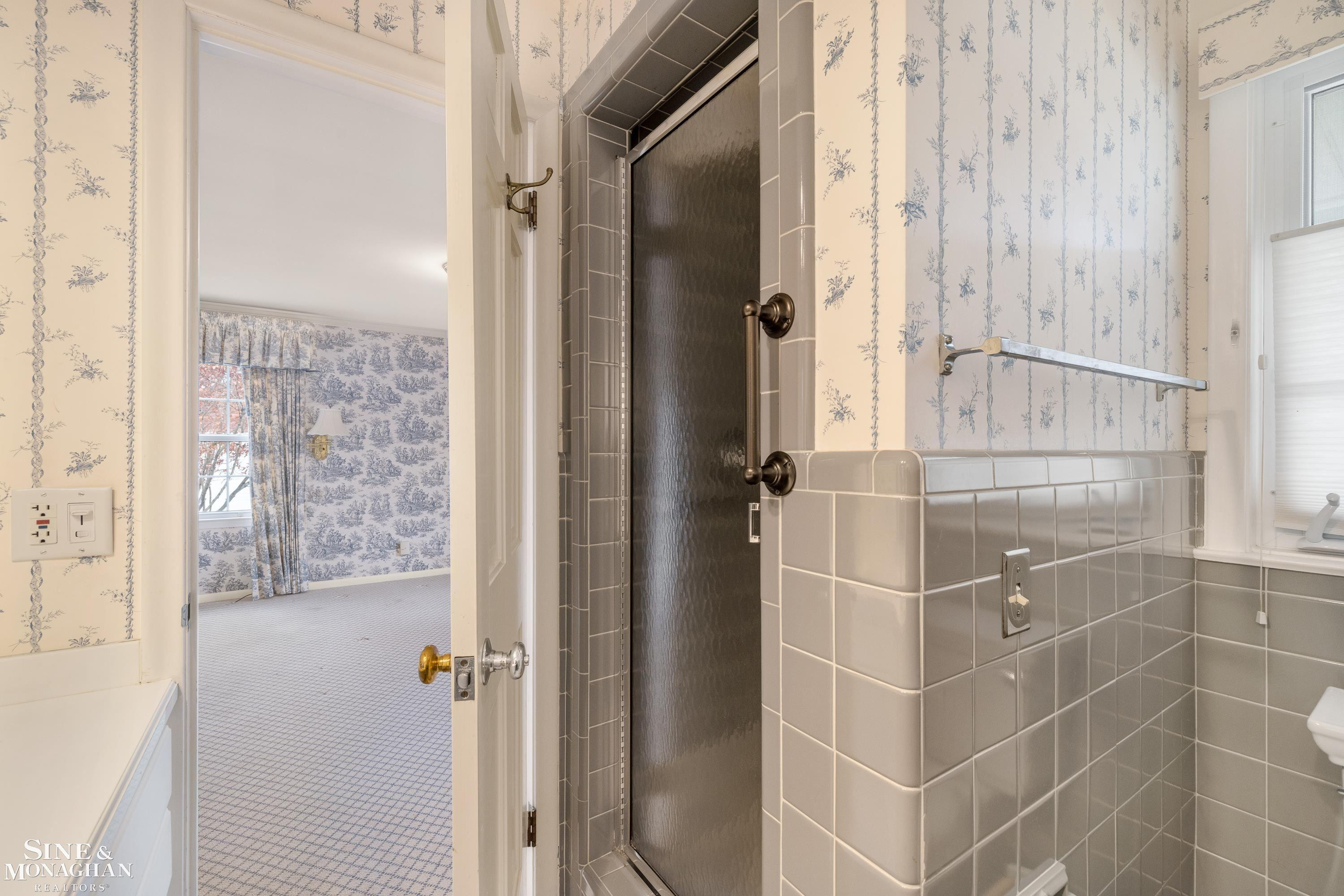 72 S Duval Road, Grosse Pointe Shores, MI 48236 — Photo 24