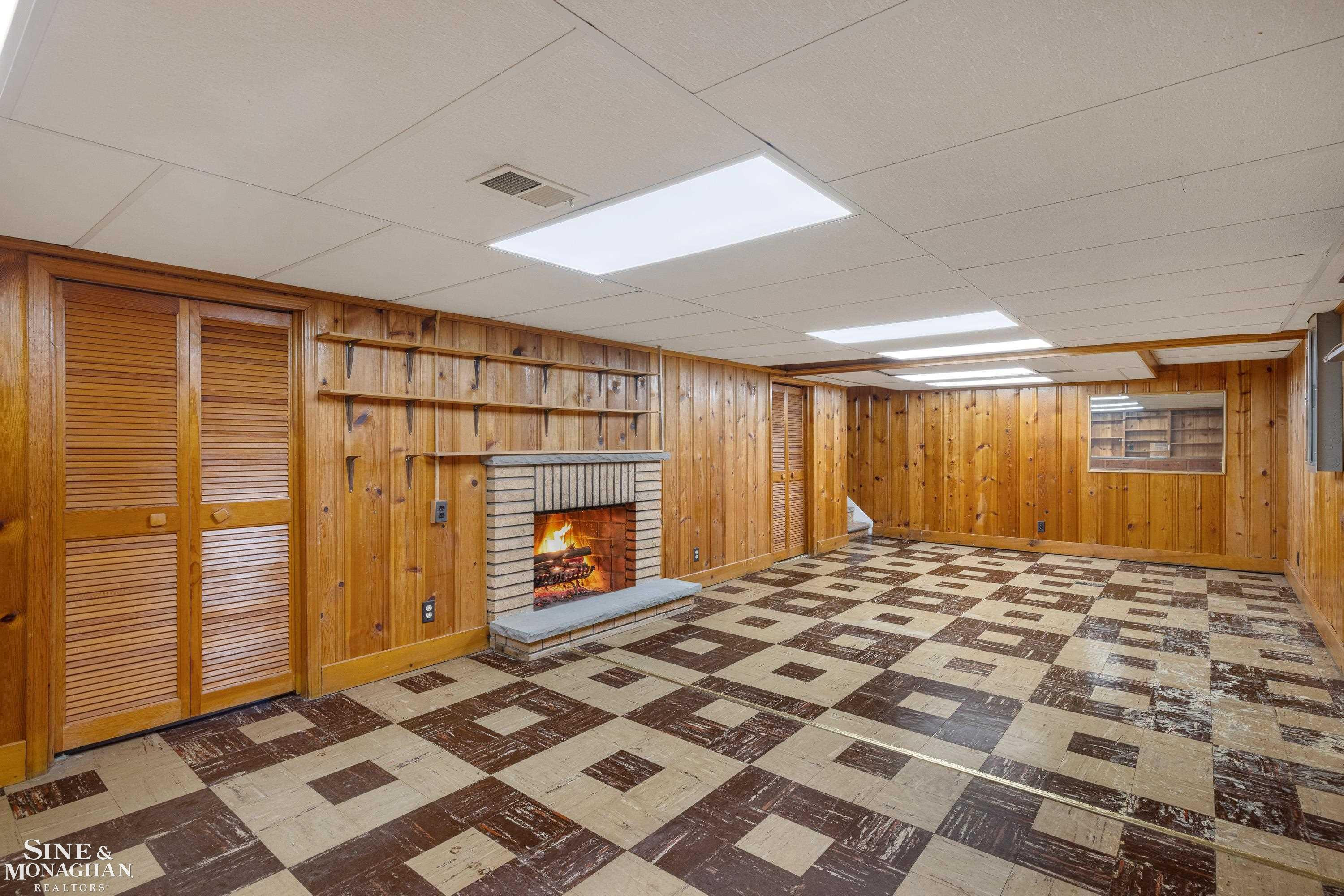 72 S Duval Road, Grosse Pointe Shores, MI 48236 — Photo 30