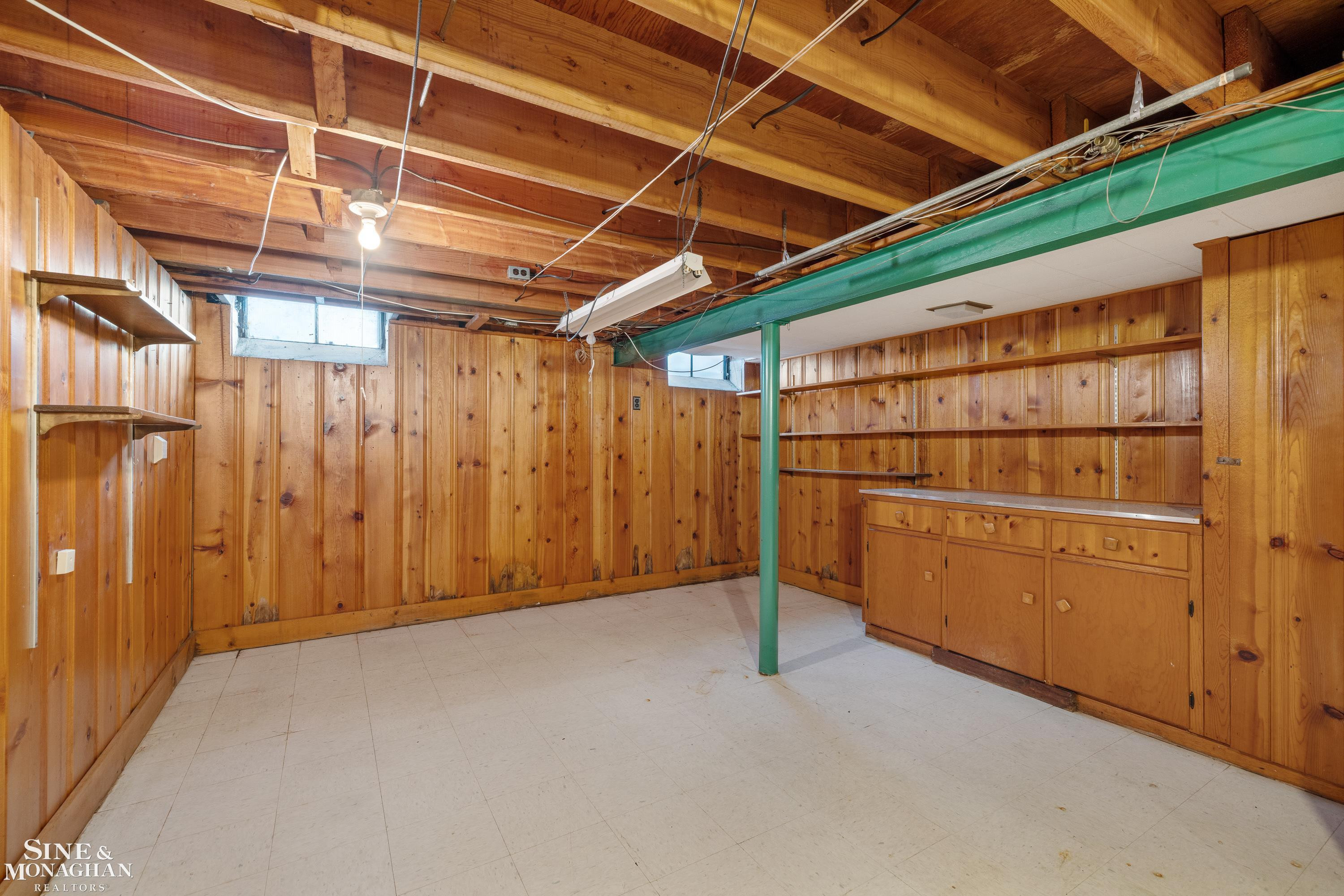 72 S Duval Road, Grosse Pointe Shores, MI 48236 — Photo 33