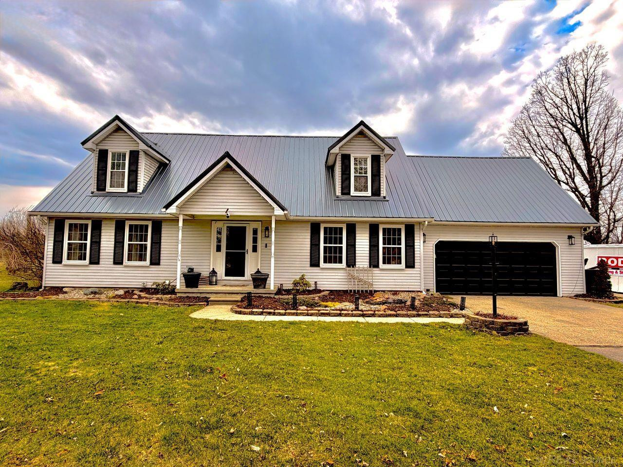 540 Elba Road, Lapeer, MI 48446 — front exterior