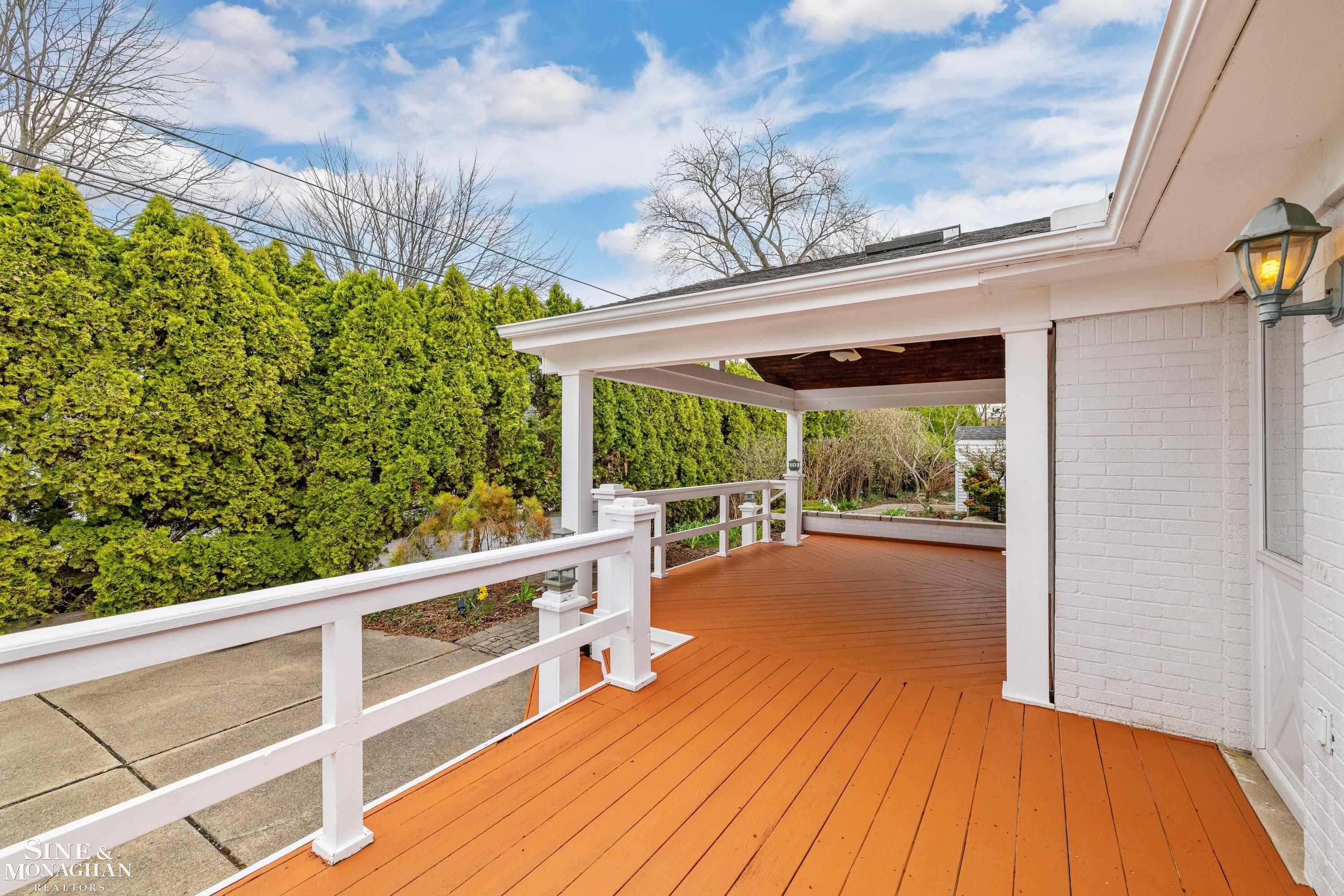 72 S Duval Road, Grosse Pointe Shores, MI 48236 — Photo 41
