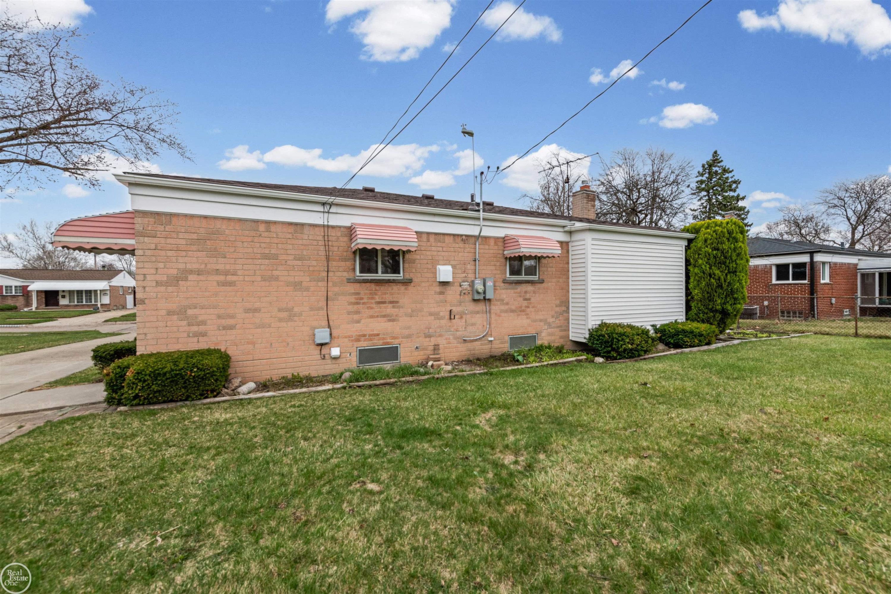 26627 Norma Street, Warren, MI 48089 — Photo 31
