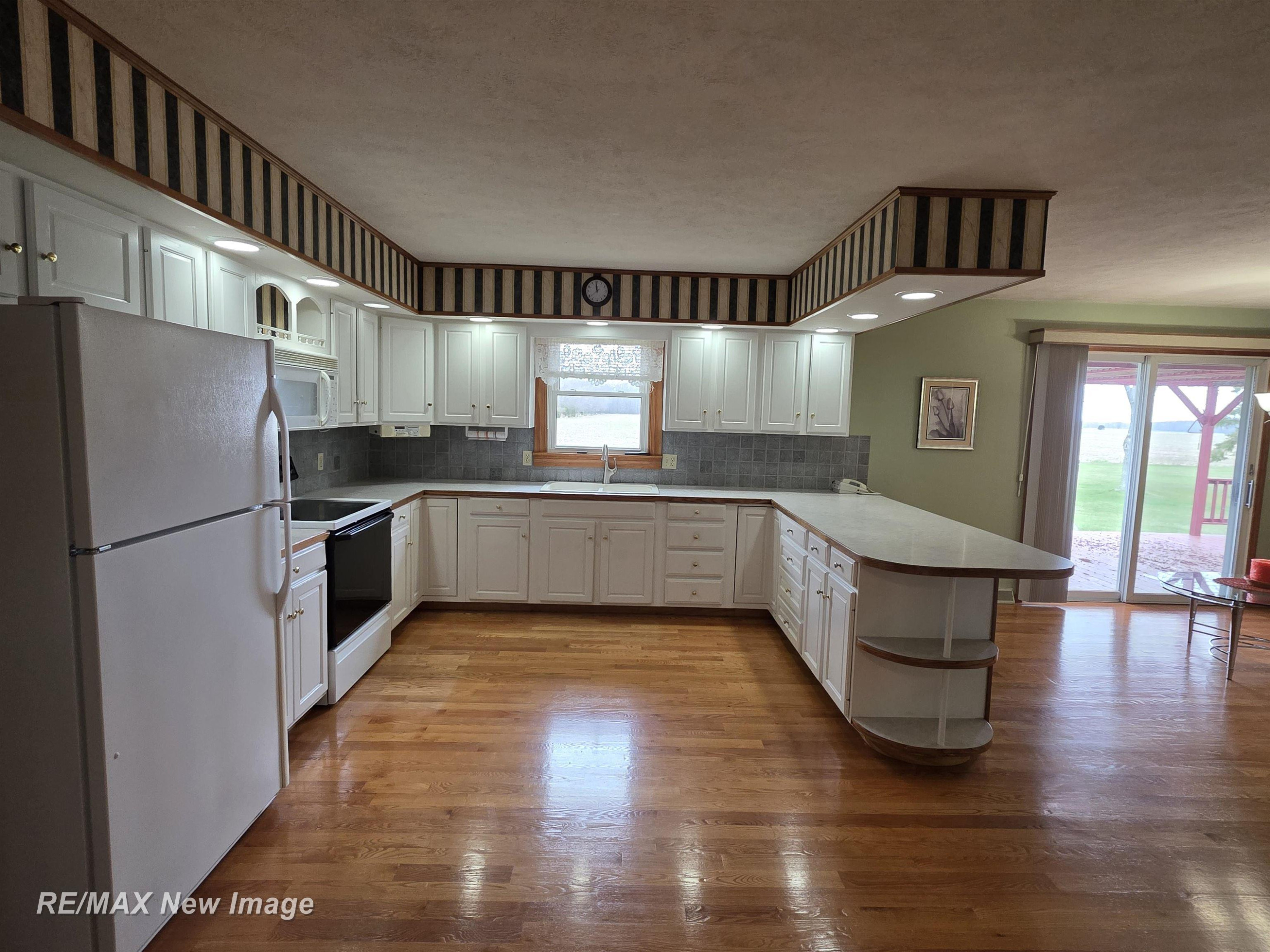 8781 N State Road, Chesaning, MI 48616 — Photo 11