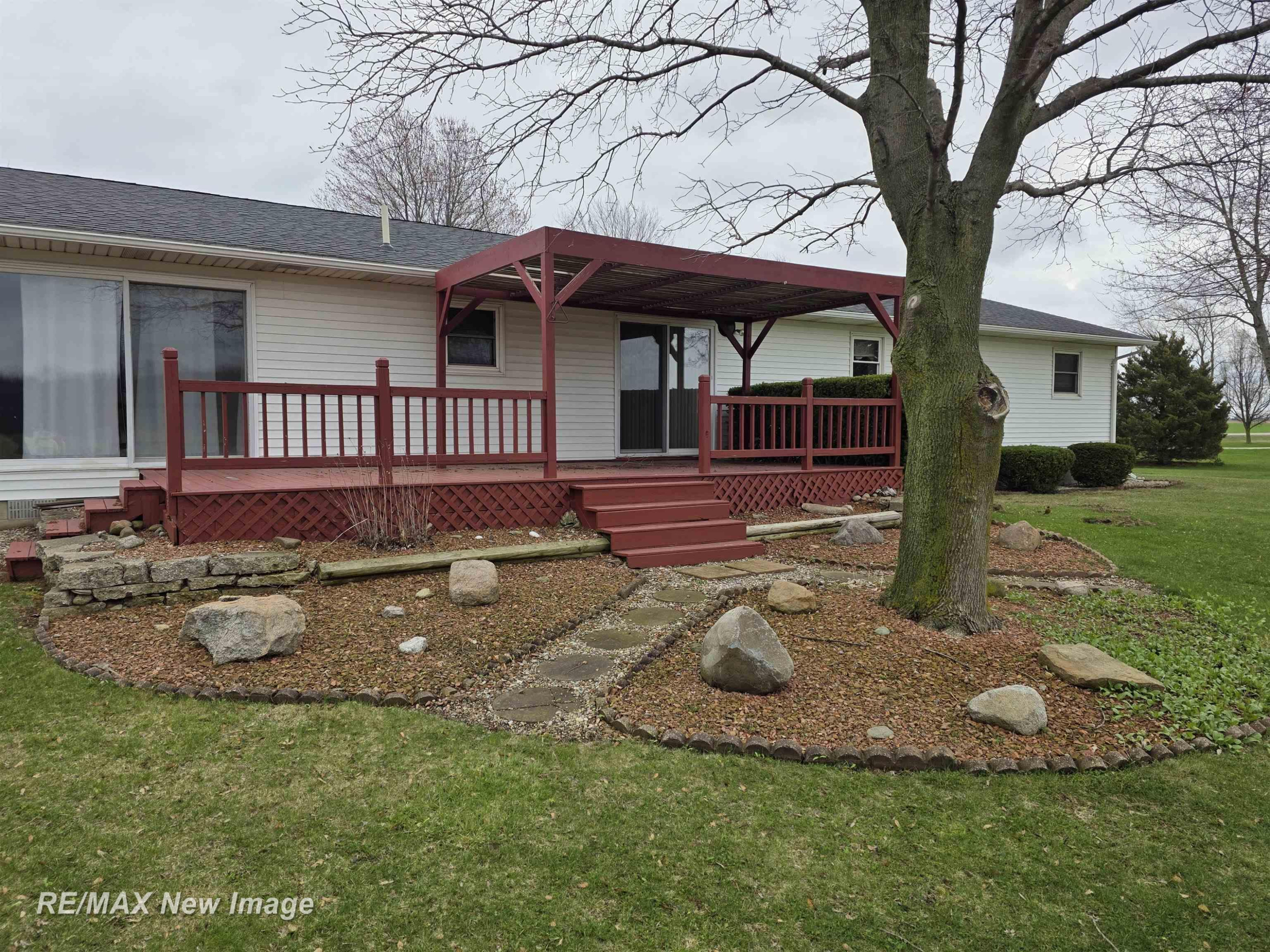 8781 N State Road, Chesaning, MI 48616 — Photo 40