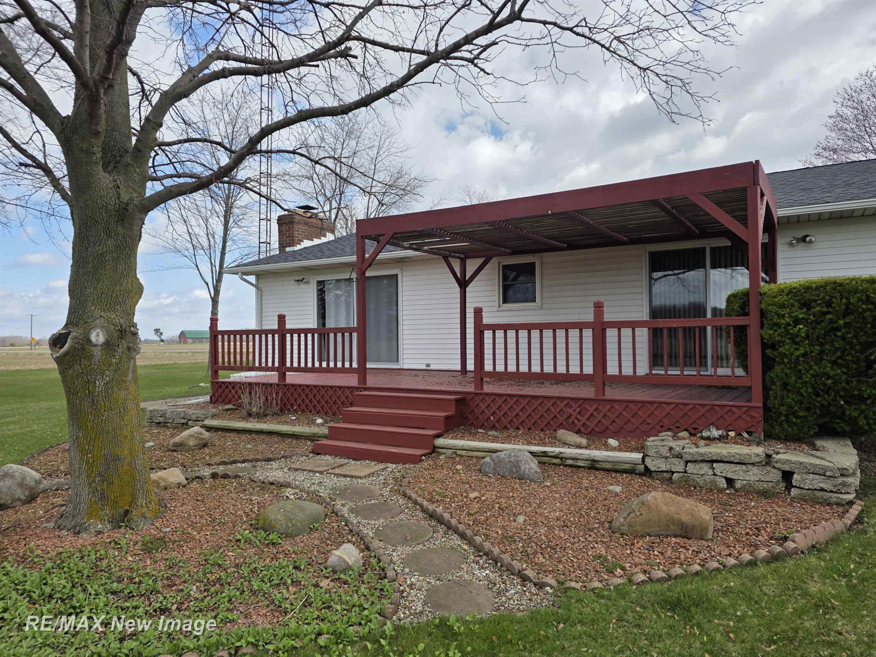 8781 N State Road, Chesaning, MI 48616 — Photo 41
