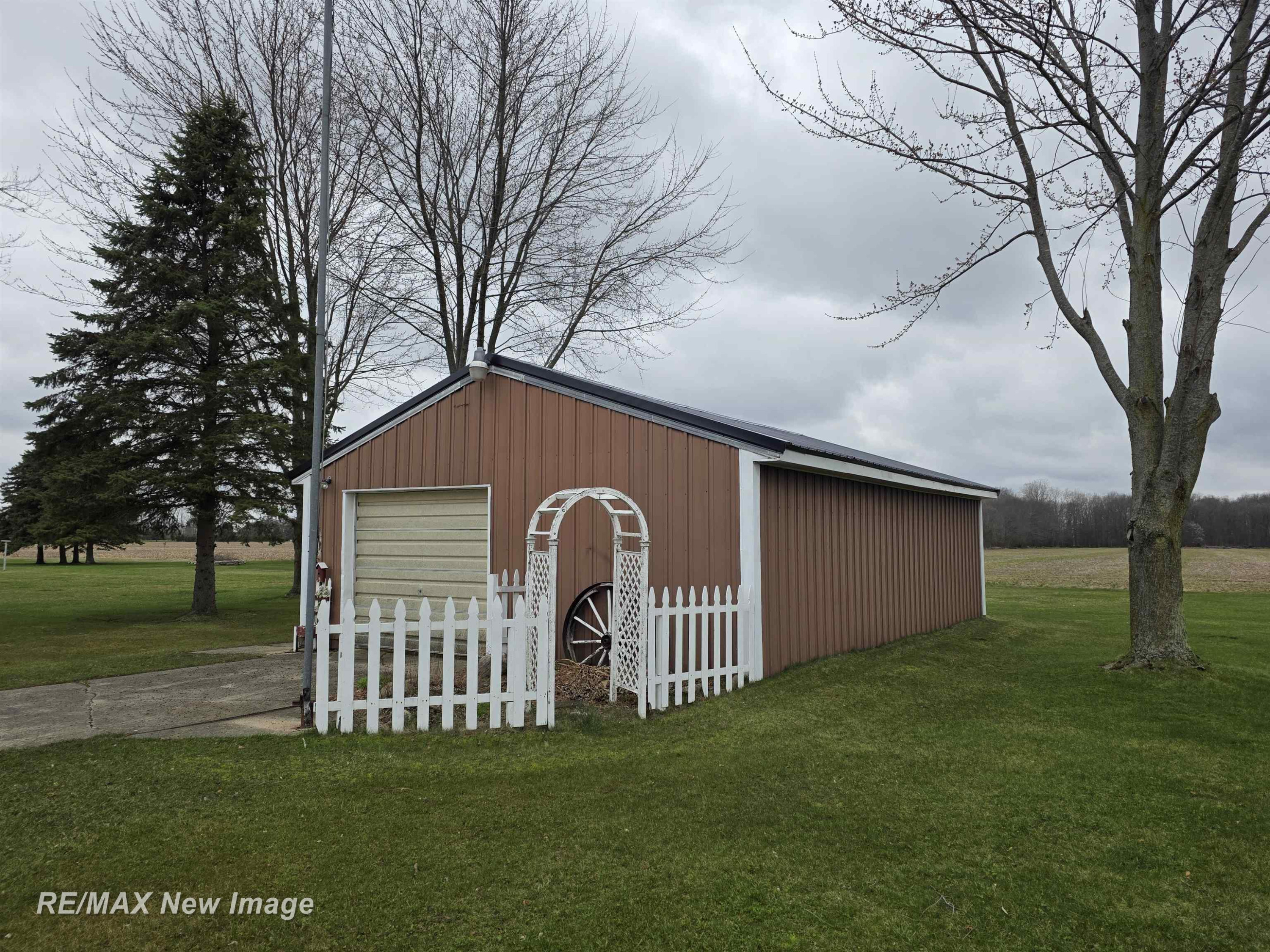 8781 N State Road, Chesaning, MI 48616 — Photo 47
