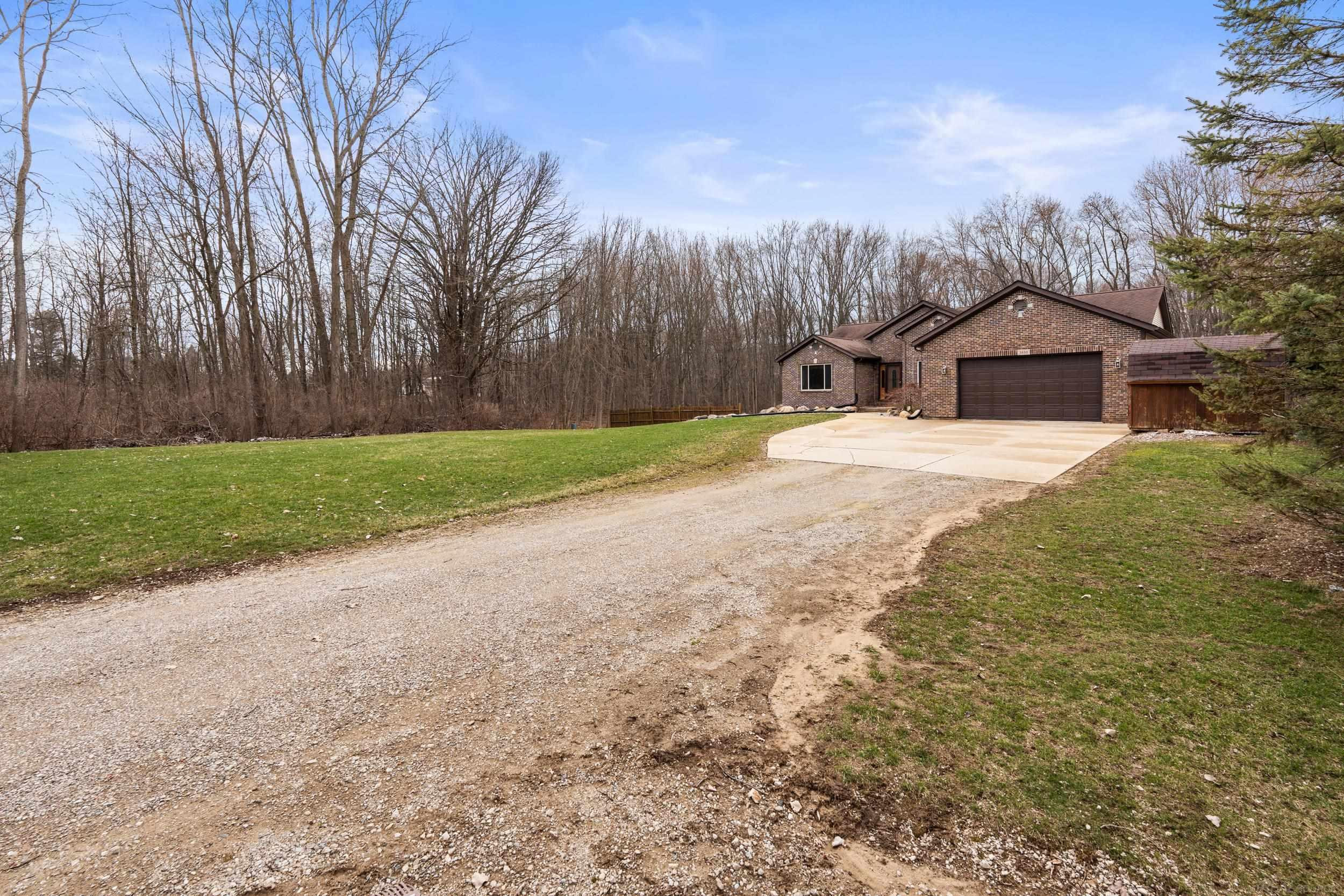 5650 Grace Lane, Almont, MI 48003 — Photo 5
