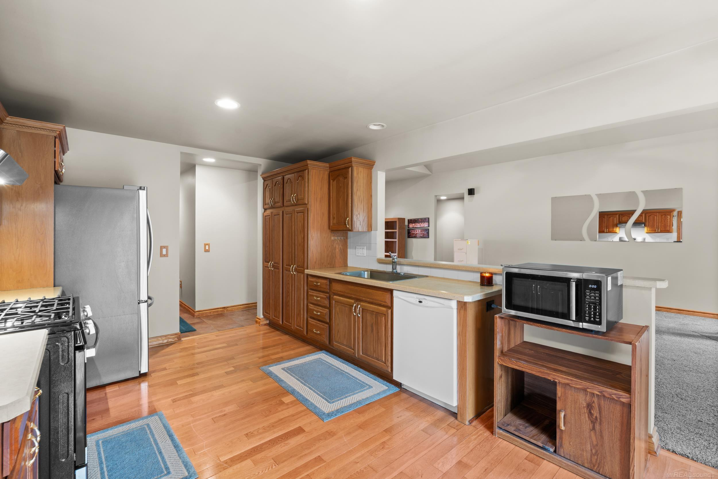 5650 Grace Lane, Almont, MI 48003 — Photo 14