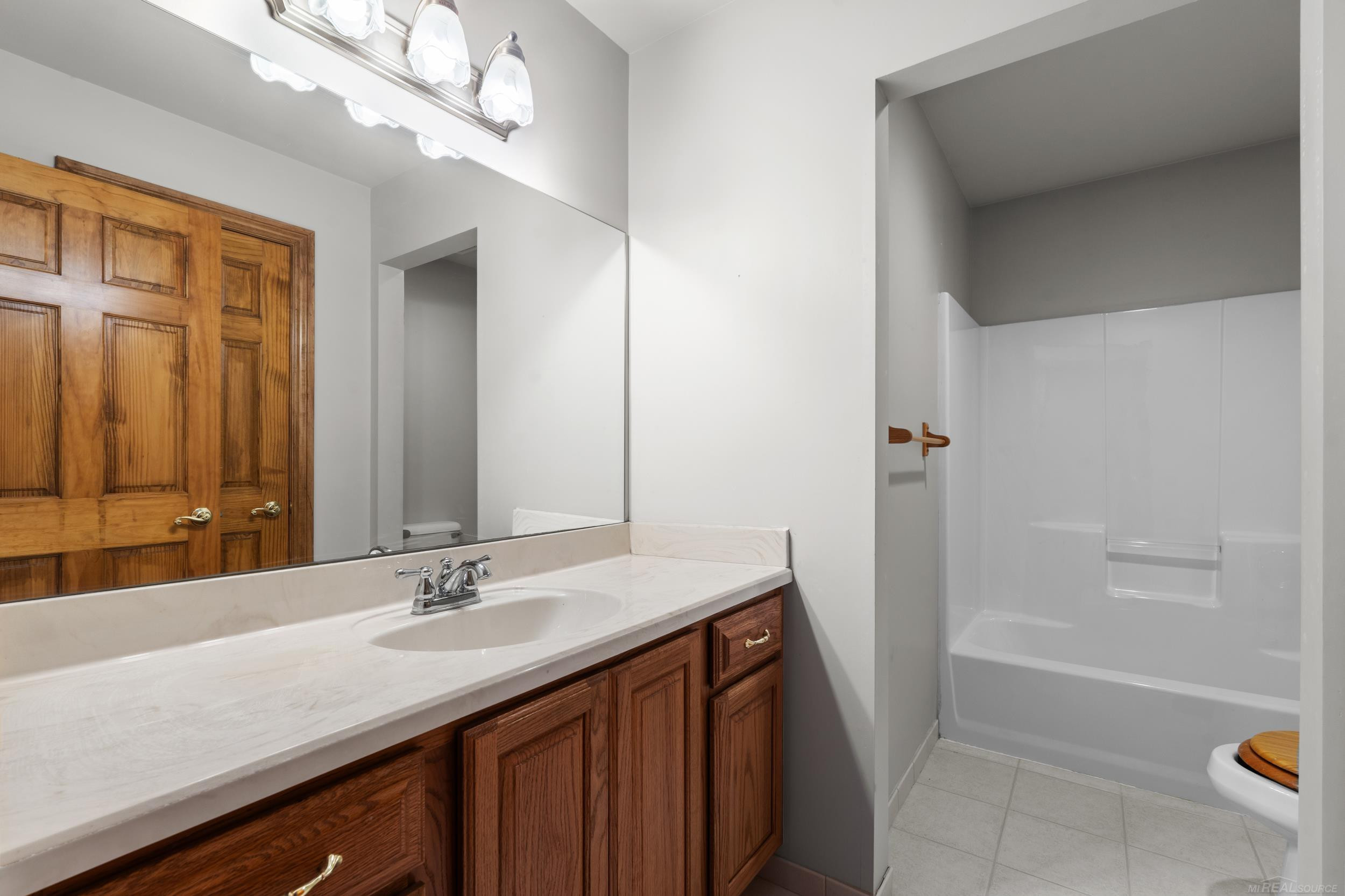5650 Grace Lane, Almont, MI 48003 — Photo 20