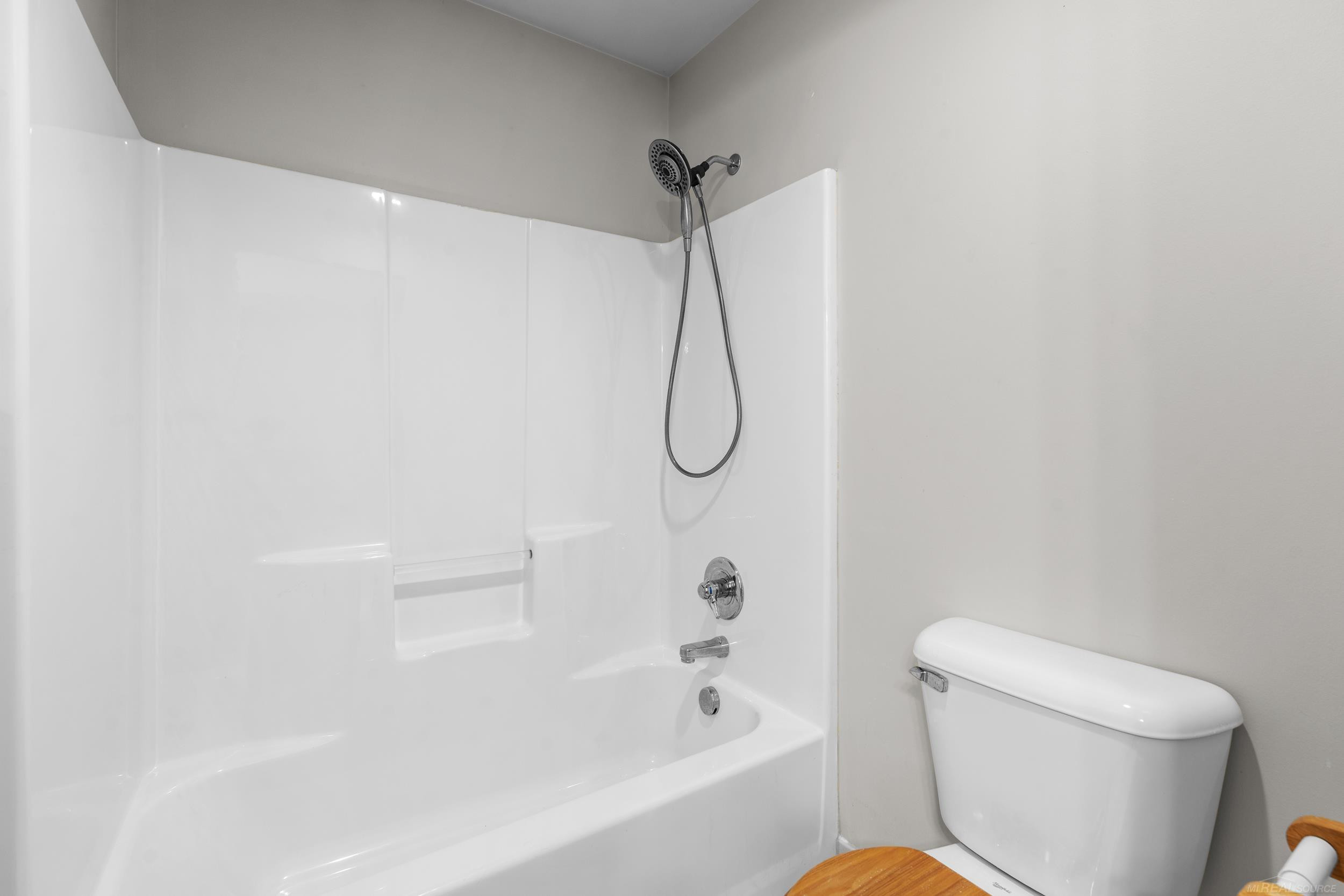 5650 Grace Lane, Almont, MI 48003 — Photo 21