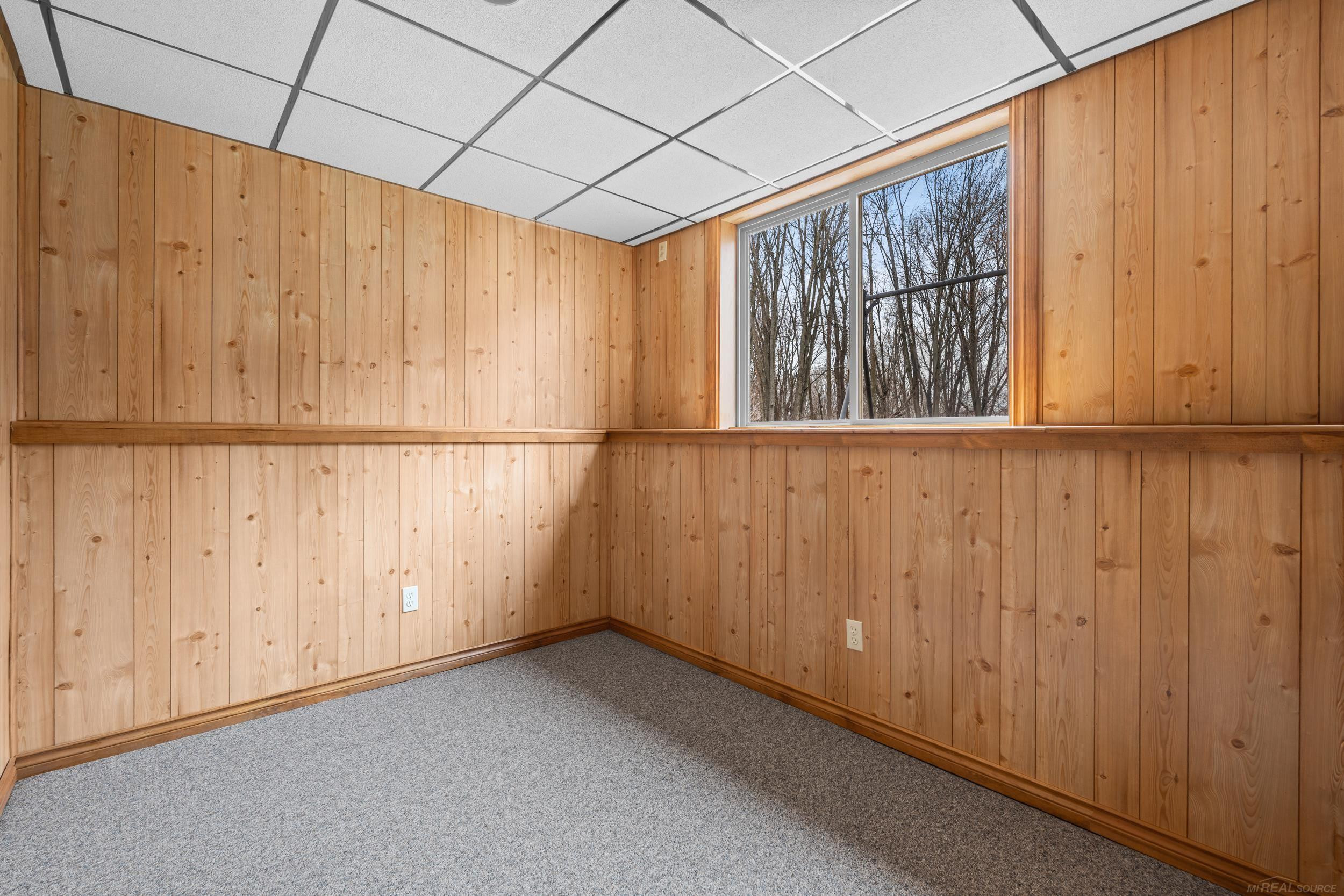 5650 Grace Lane, Almont, MI 48003 — Photo 32