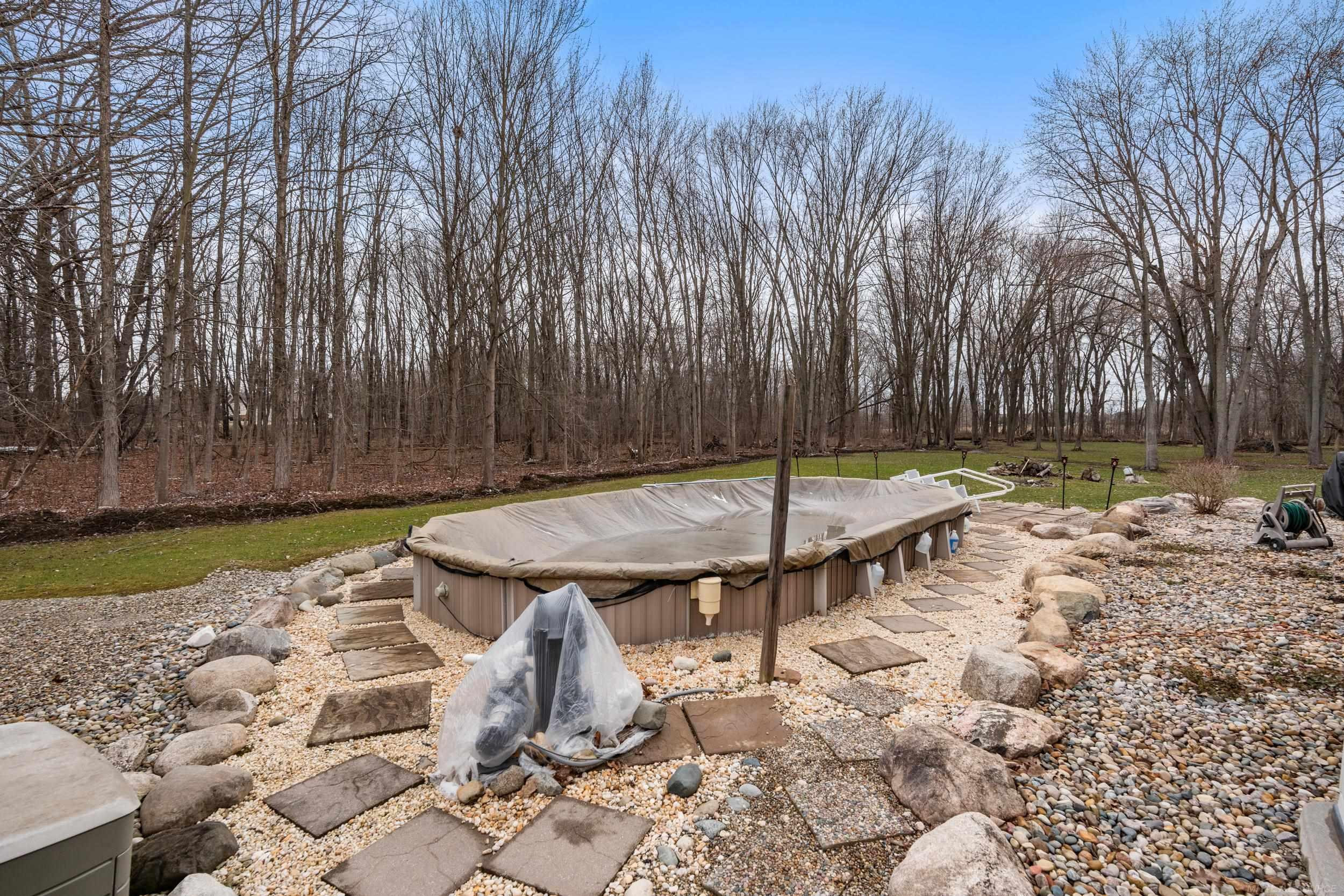5650 Grace Lane, Almont, MI 48003 — Photo 36
