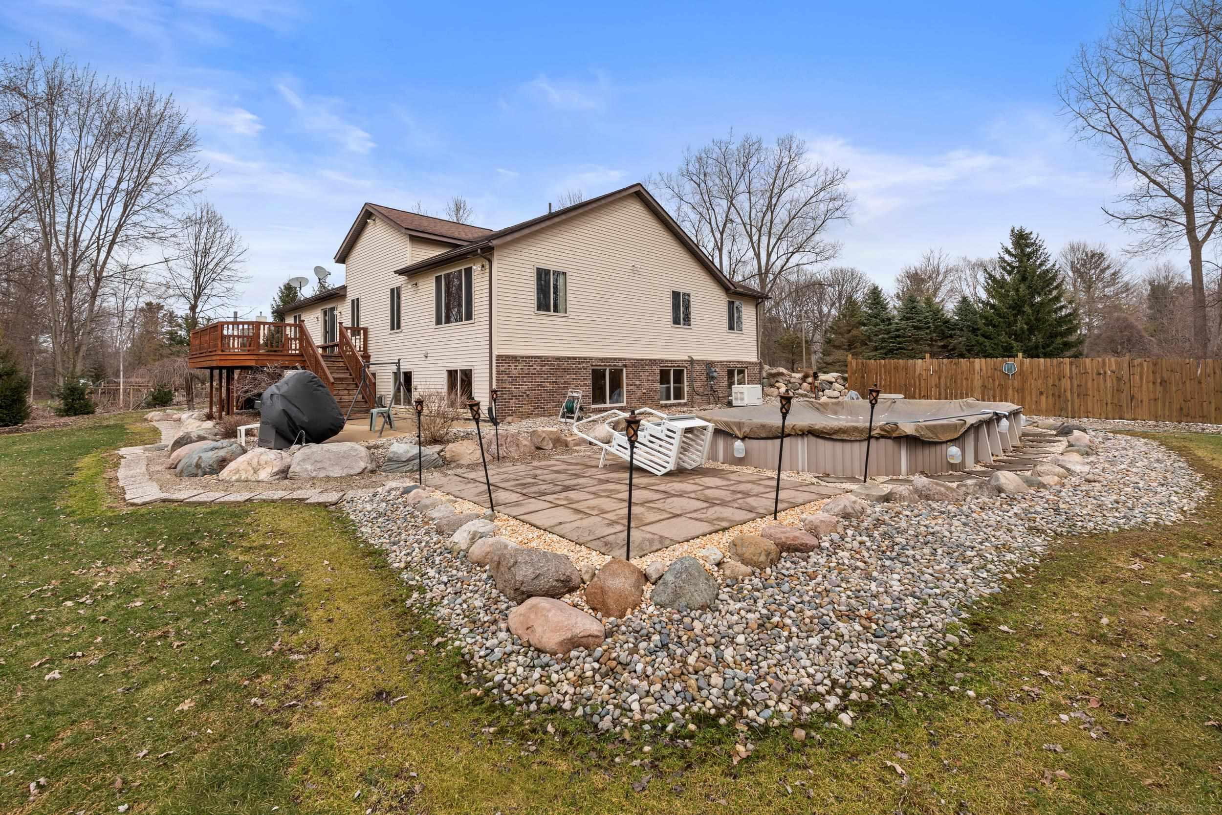 5650 Grace Lane, Almont, MI 48003 — Photo 37