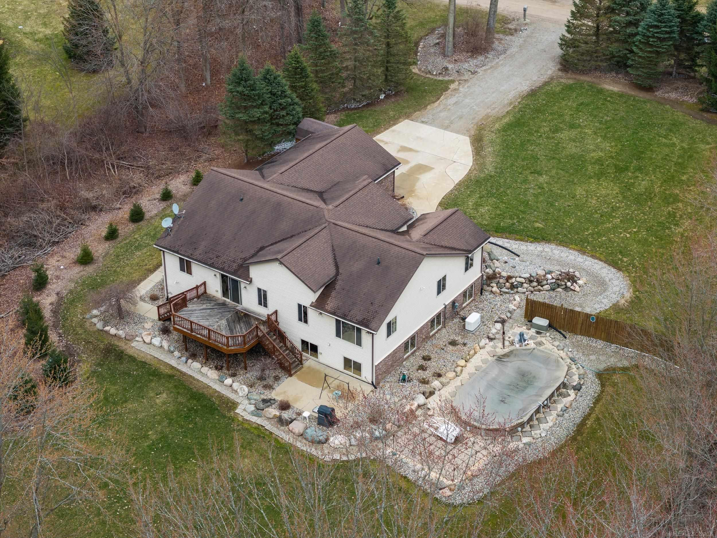 5650 Grace Lane, Almont, MI 48003 — Photo 49