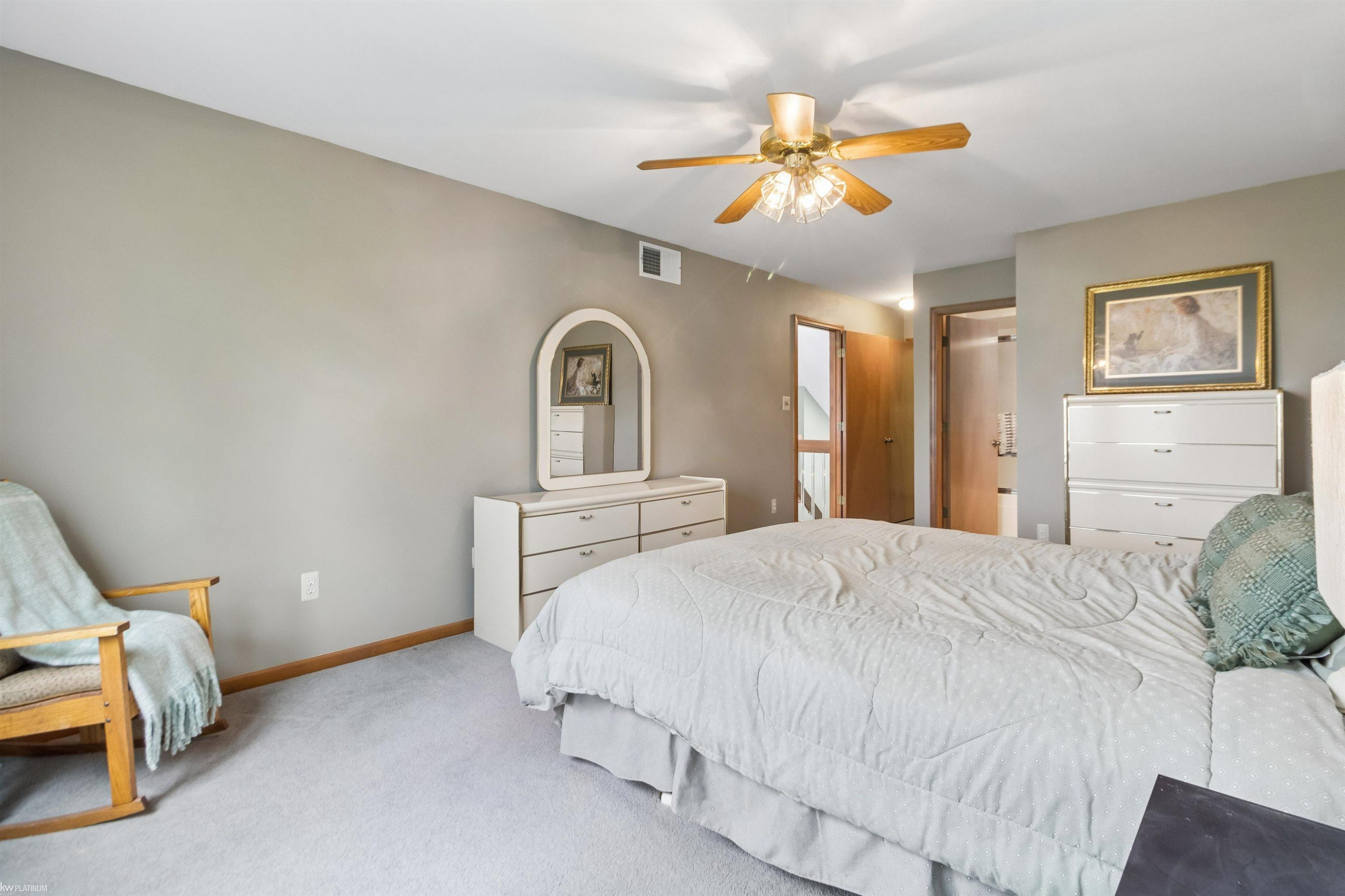 16231 Pine Ridge Drive, Fraser, MI 48026 — Photo 29
