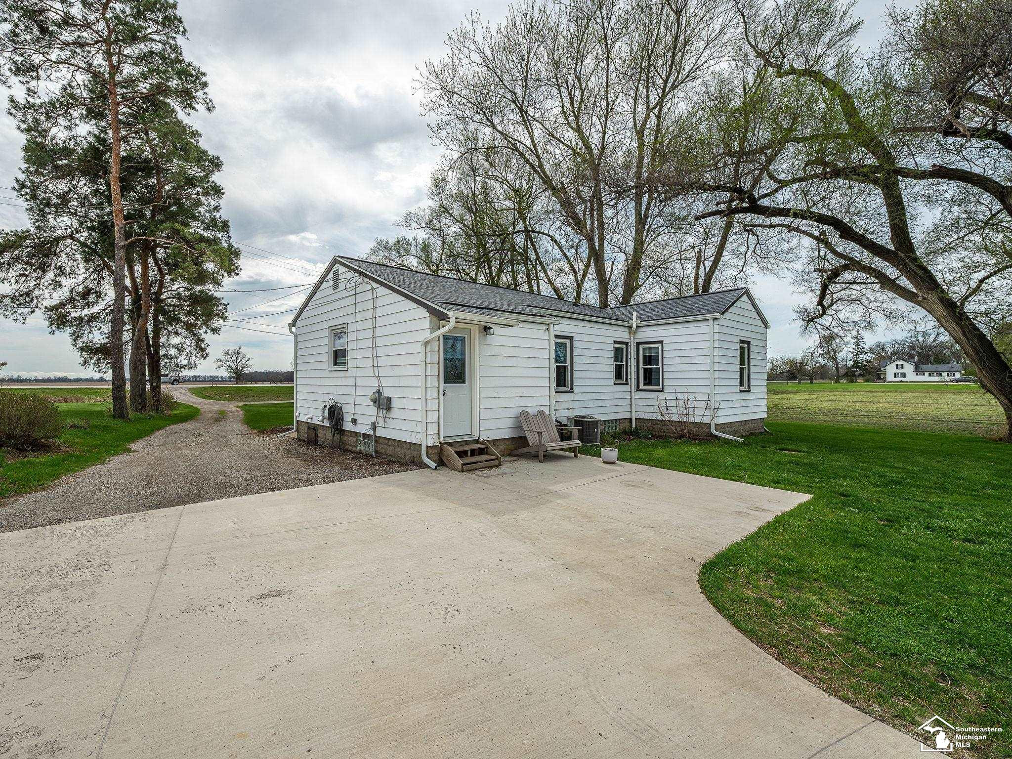 7650 S Custer Road, Monroe, MI 48161 — Photo 20
