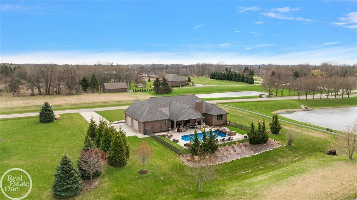 69211 Meadowbrook Lane, Unit #1, MI 48065 — Photo 4