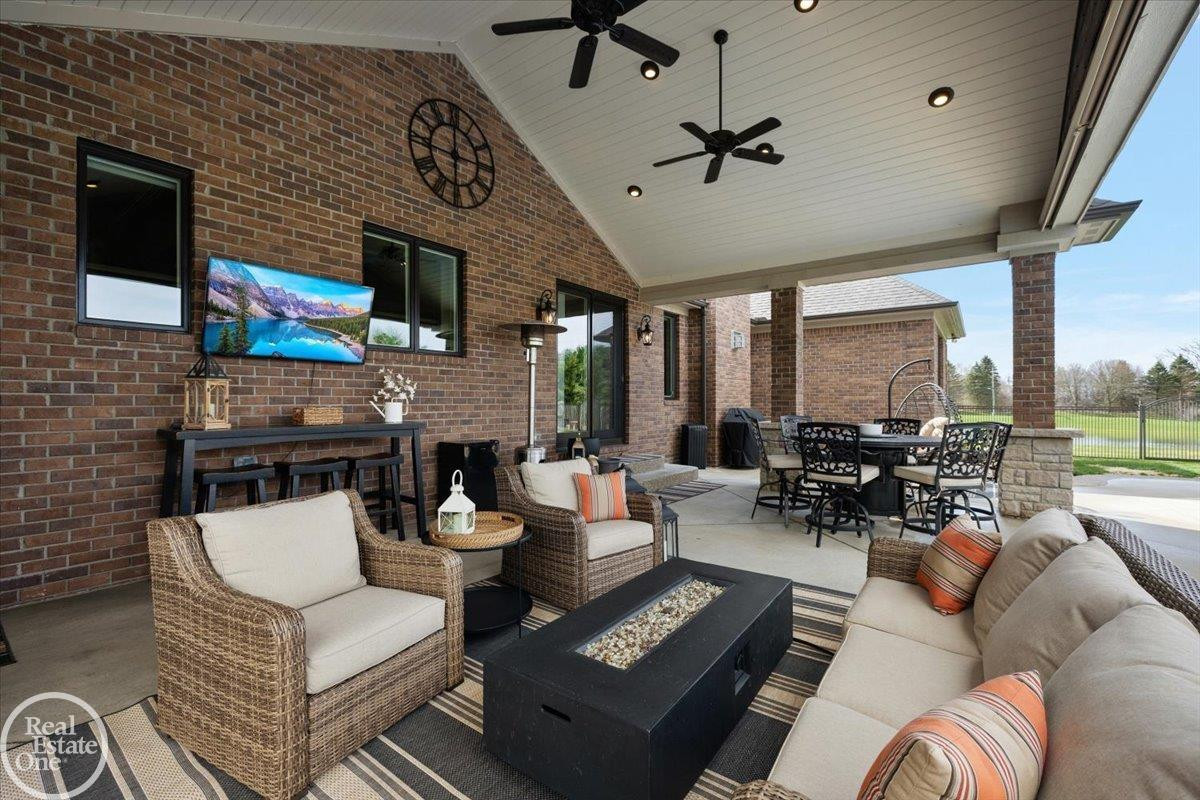 69211 Meadowbrook Lane, Unit #1, MI 48065 — Photo 10