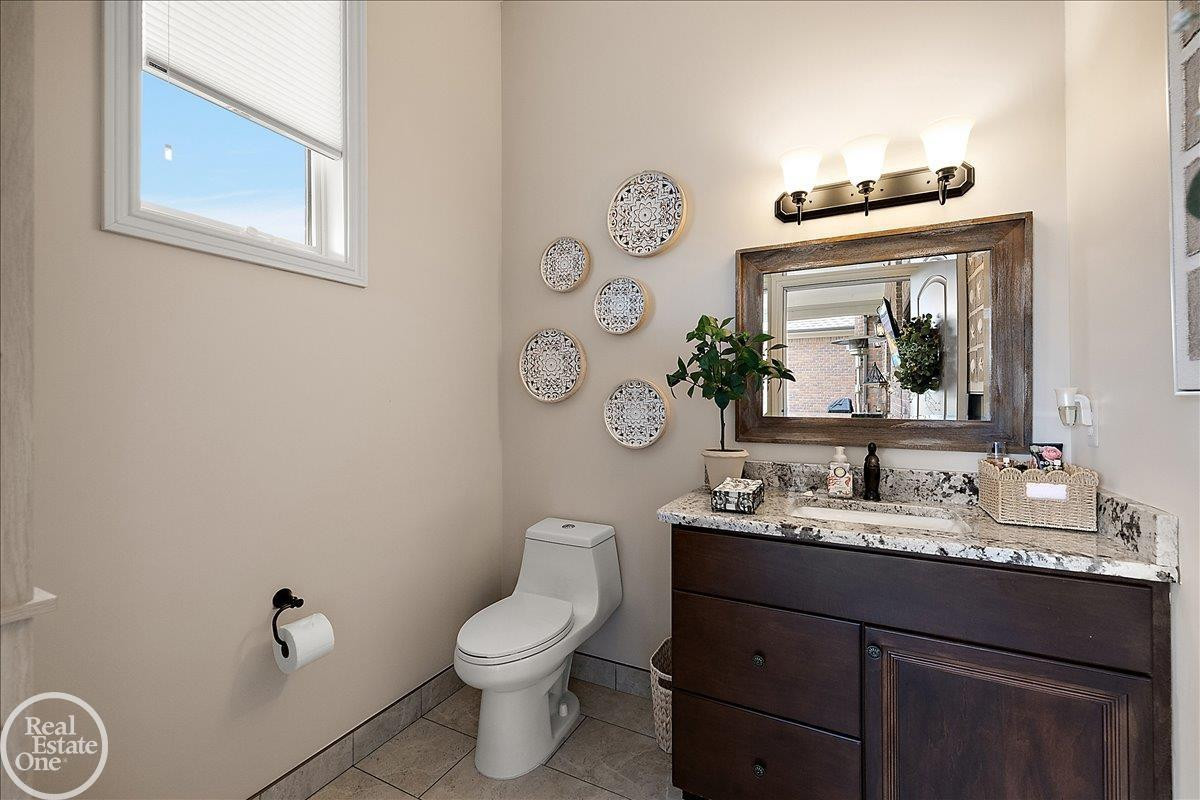 69211 Meadowbrook Lane, Unit #1, MI 48065 — Photo 47