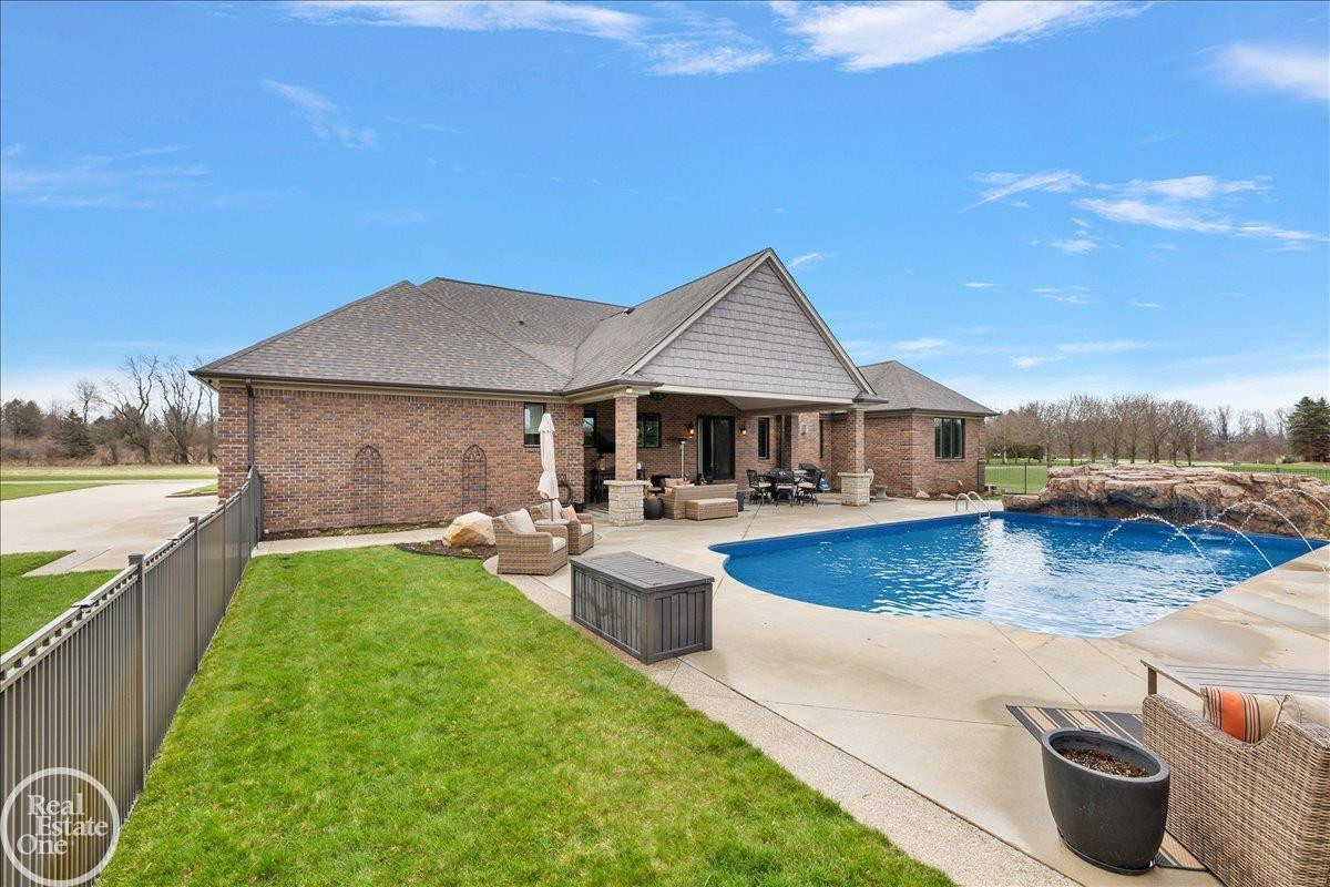 69211 Meadowbrook Lane, Unit #1, MI 48065 — Photo 55