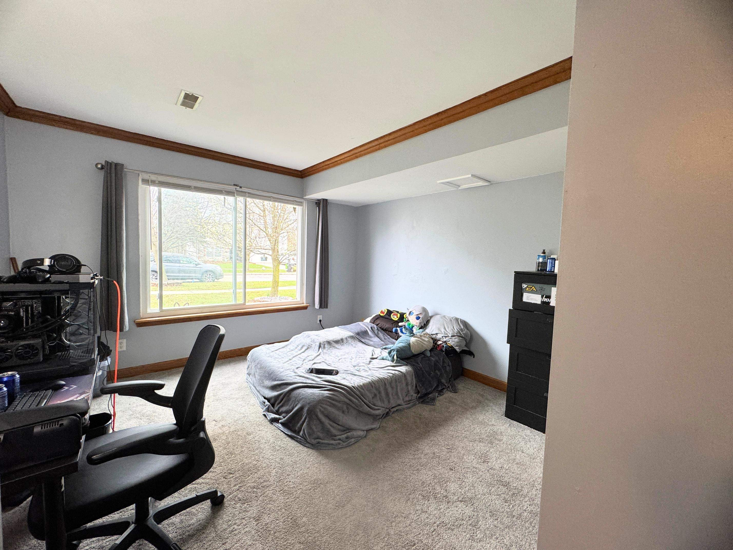 764 Carriage Hill Drive, Fenton, MI 48430 — Photo 14