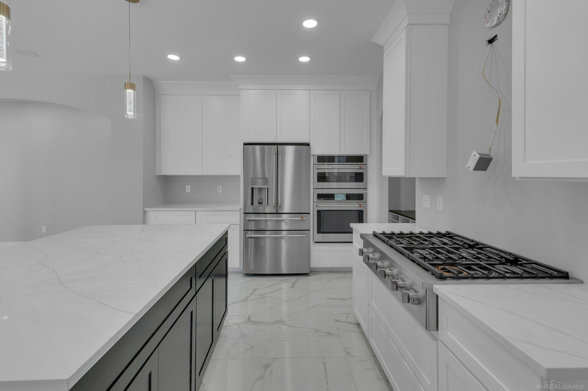 49940 Langford Drive, Macomb, MI 48044 — Photo 10