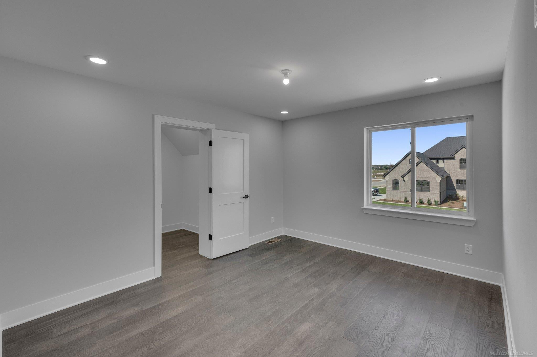 49940 Langford Drive, Macomb, MI 48044 — Photo 22