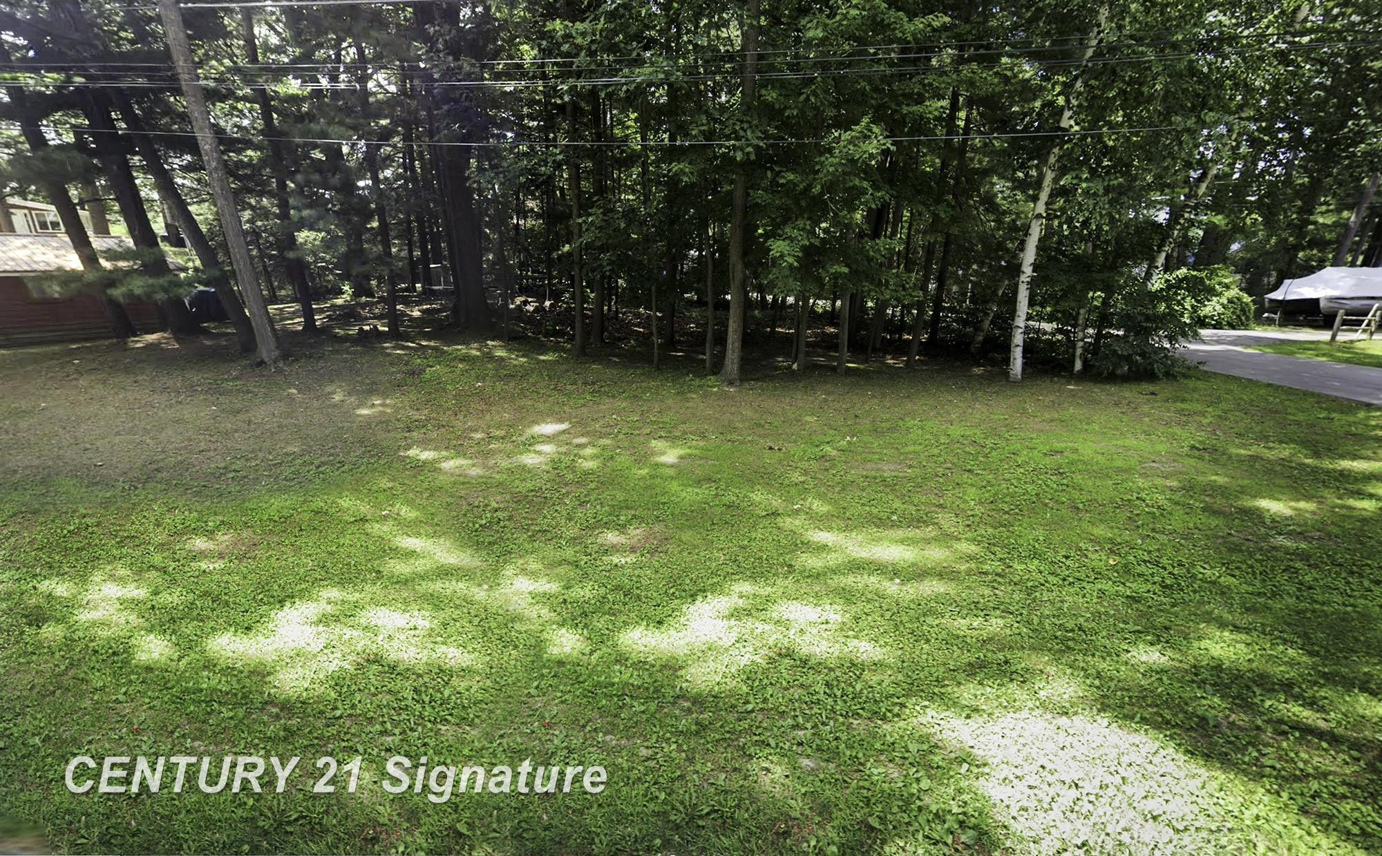 7742 Peninsular Drive, Farwell, MI 48622 — front exterior