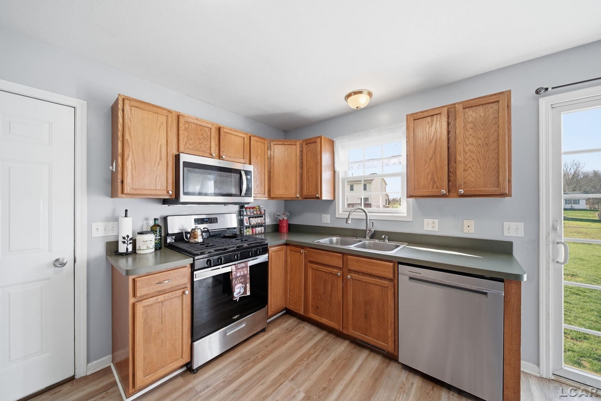 1955 Harold Street, Adrian, MI 49221 — Photo 9