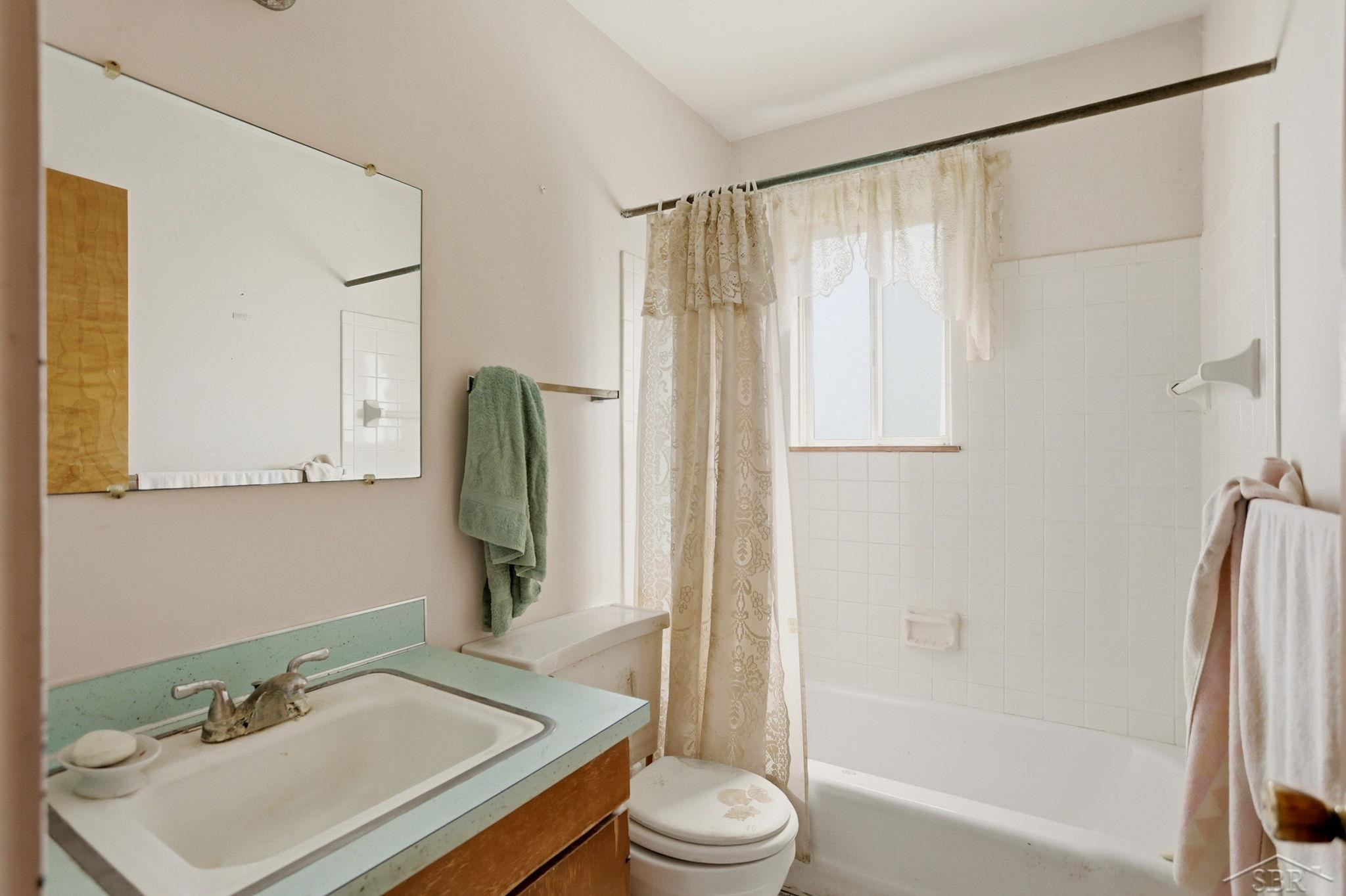 714 E North Street, Saint Charles, MI 48655 — Photo 12