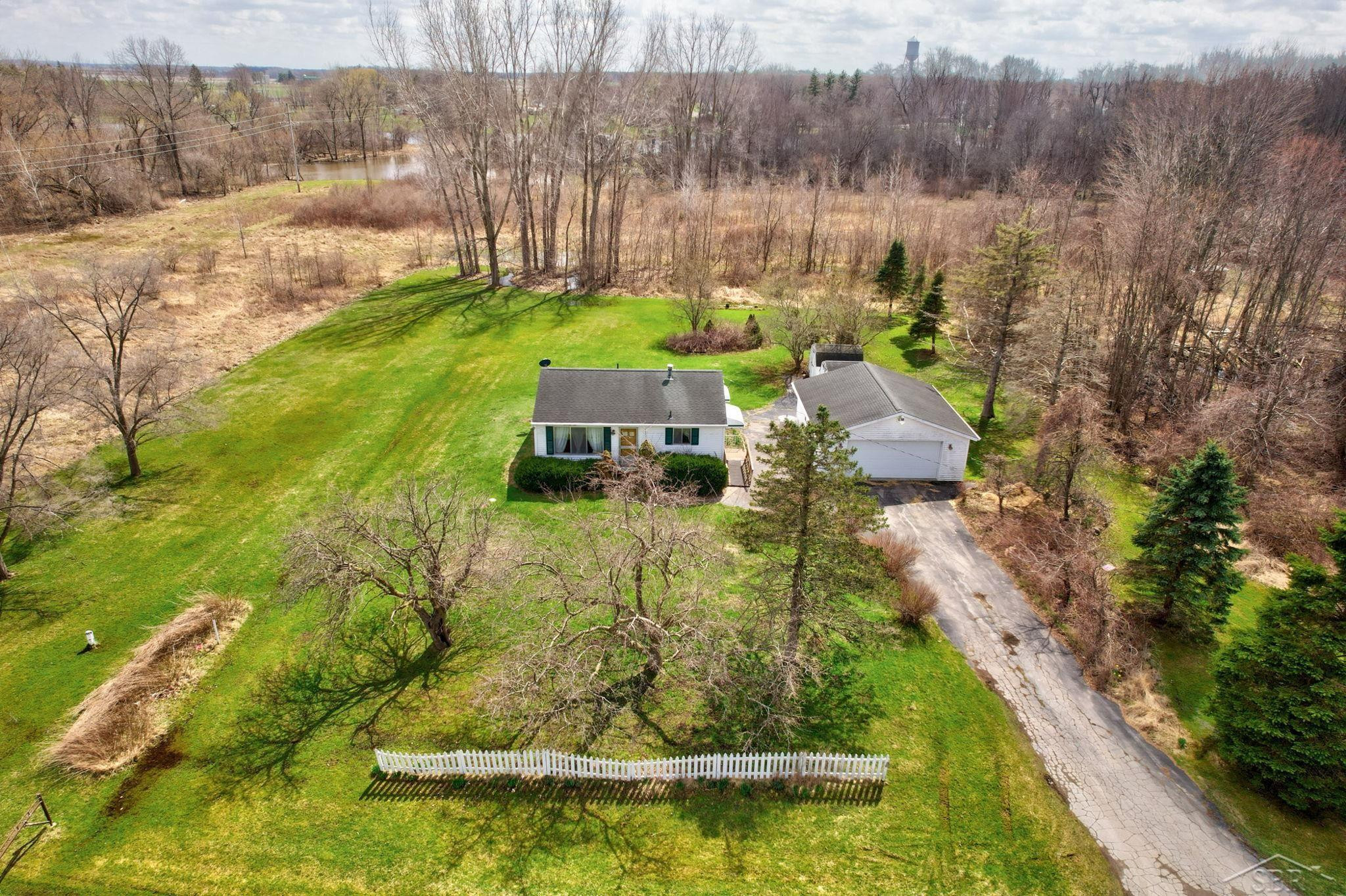 714 E North Street, Saint Charles, MI 48655 — Photo 26