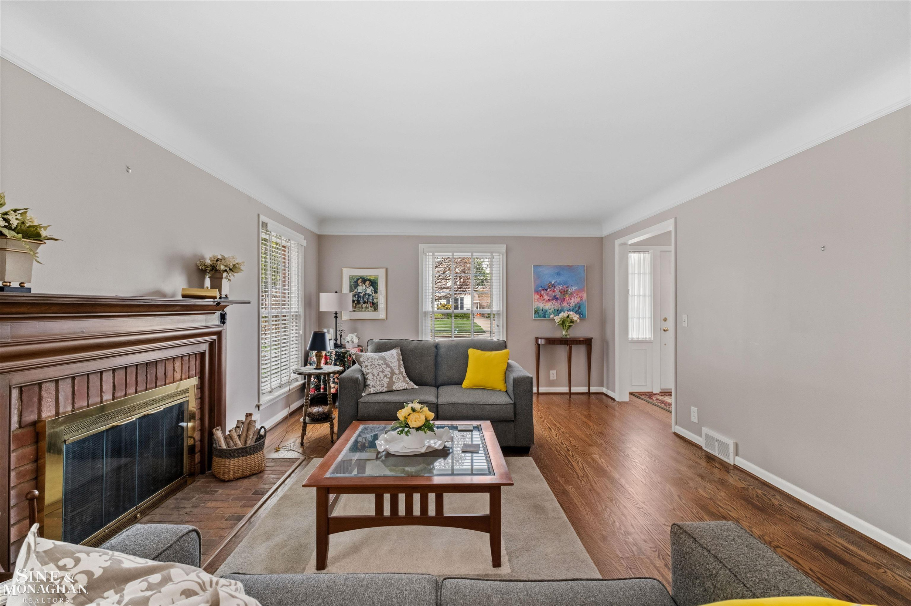 171 Moran Road, Grosse Pointe Farms, MI 48236 — Photo 8