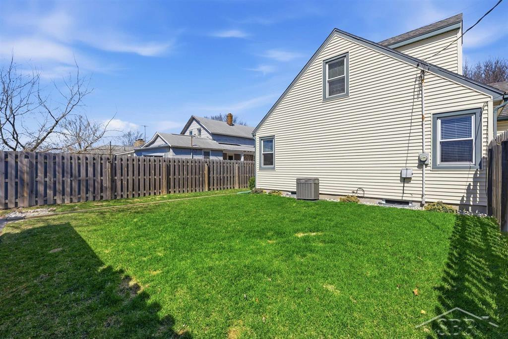 109 N Johnson Street, Bay City, MI 48708 — Photo 34
