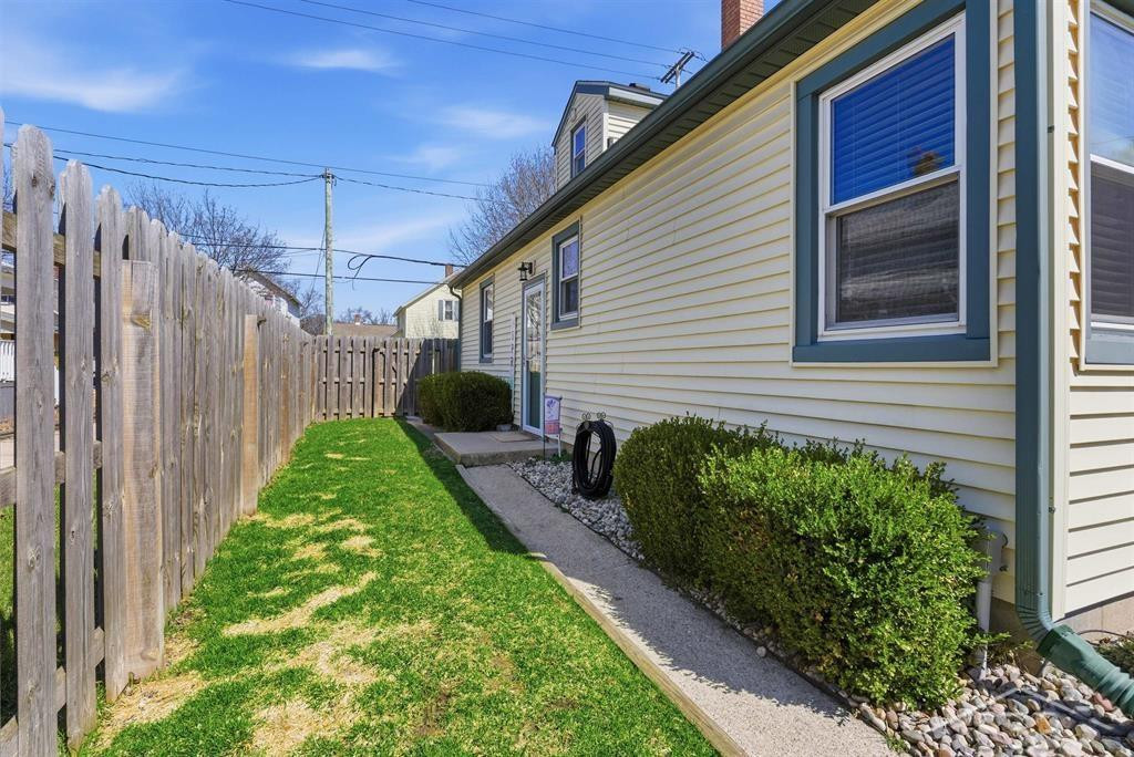 109 N Johnson Street, Bay City, MI 48708 — Photo 36