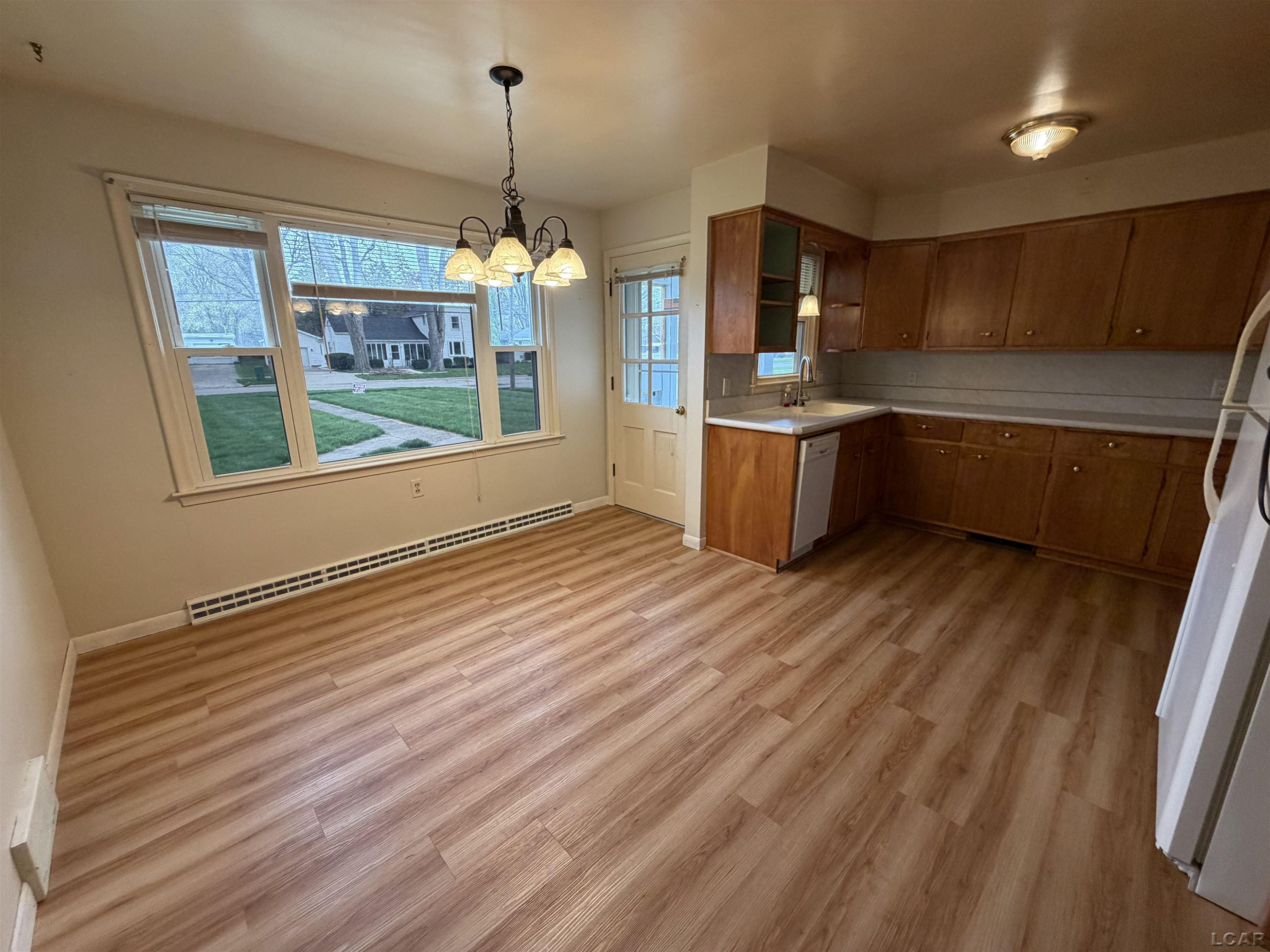 116 Sherman Street, Blissfield, MI 49228 — Photo 3