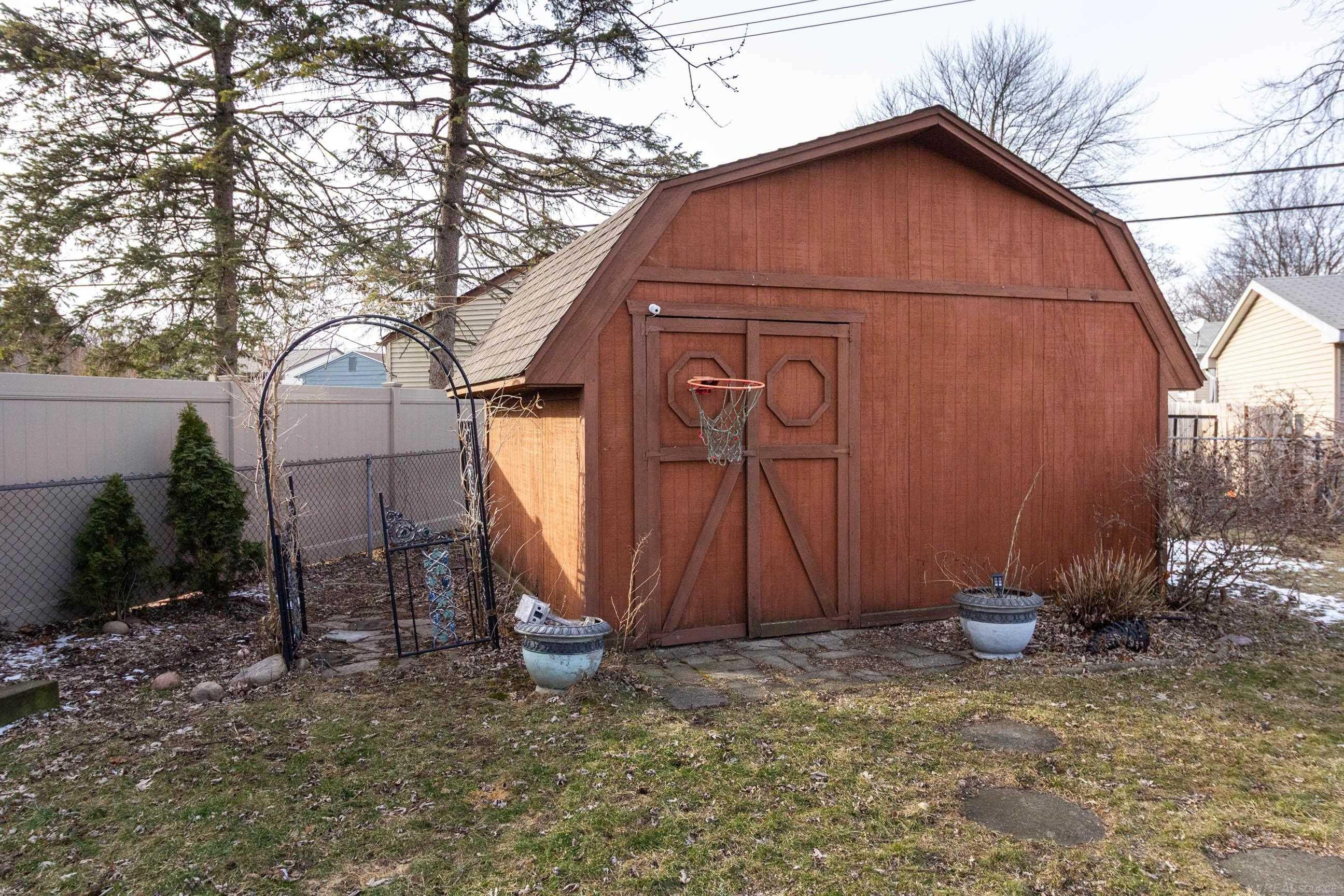 8729 KIDLEY Drive Drive, Sterling Heights, MI 48314 — Photo 26