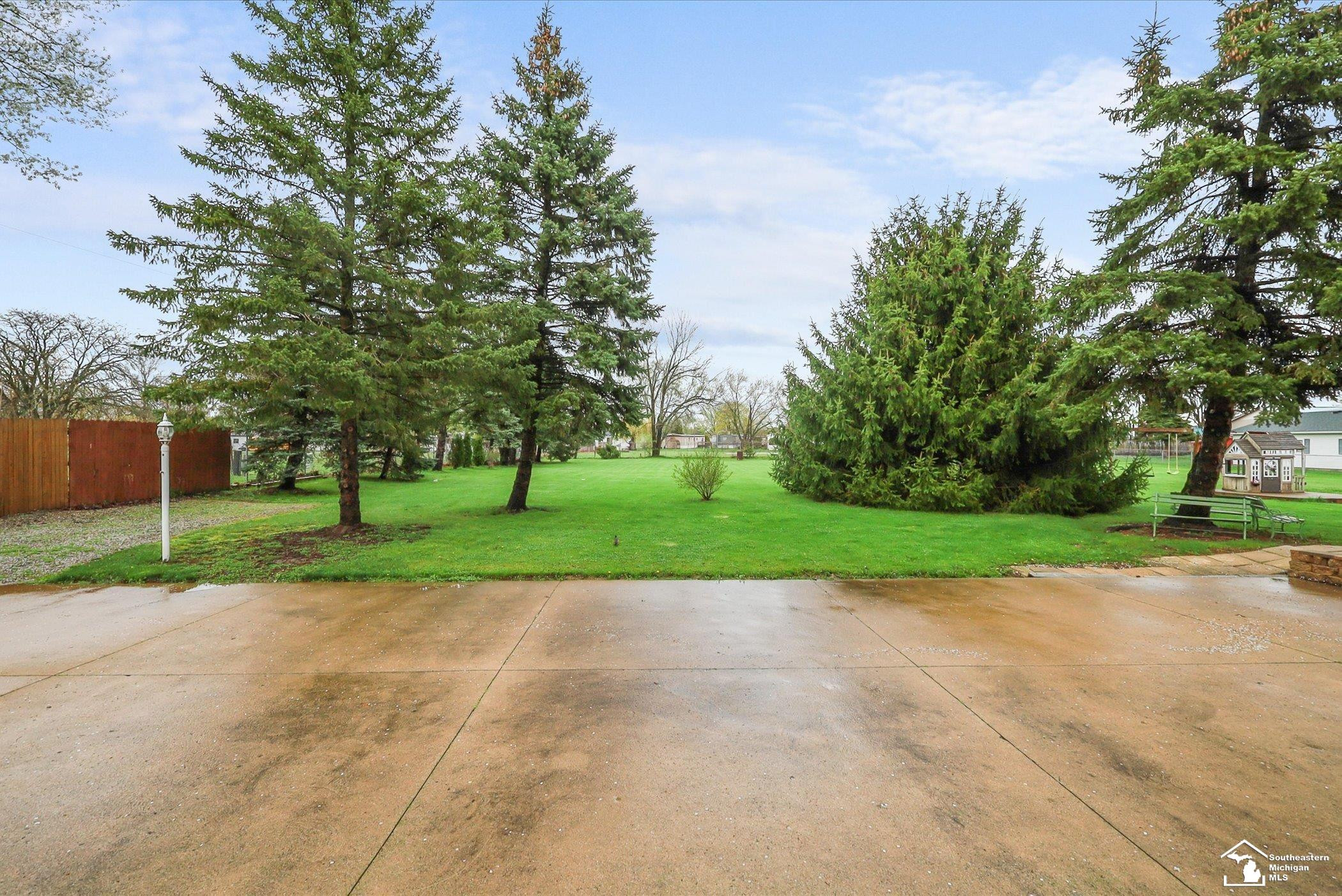 4890 Evergreen Drive, Monroe, MI 48161 — Photo 34