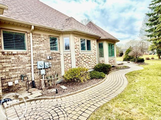 54941 Danielle Street, New Baltimore, MI 48047 — Photo 8