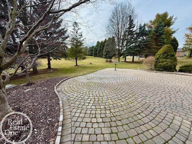 54941 Danielle Street, New Baltimore, MI 48047 — Photo 14