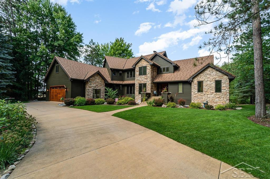 725 E Edenville Lake Road, Hope, MI 48628 — Photo 2