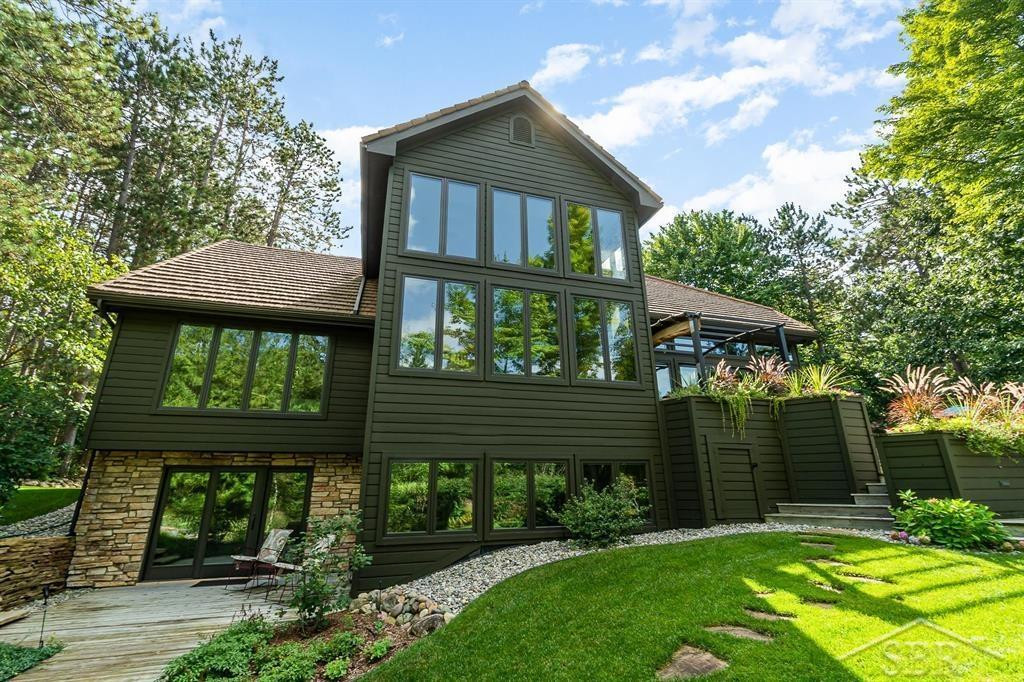 725 E Edenville Lake Road, Hope, MI 48628 — Photo 4