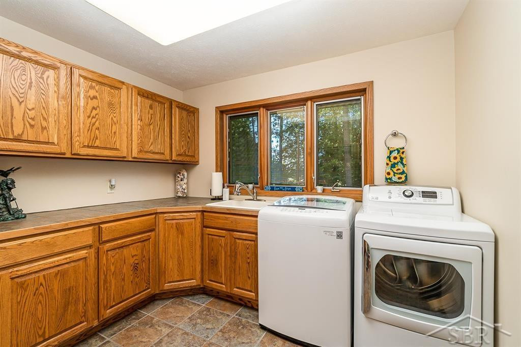 725 E Edenville Lake Road, Hope, MI 48628 — Photo 19