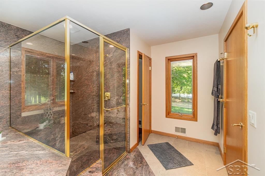 725 E Edenville Lake Road, Hope, MI 48628 — Photo 28