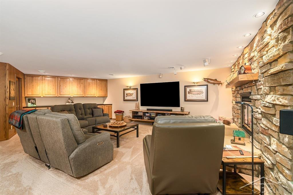 725 E Edenville Lake Road, Hope, MI 48628 — Photo 45